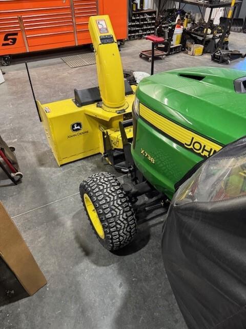 2021 John Deere X738 Image