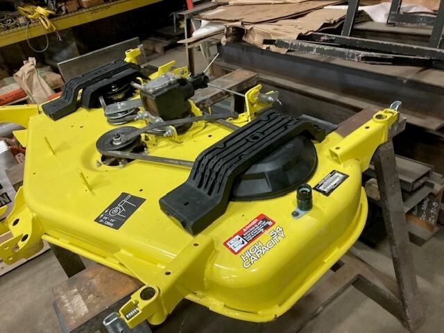2021 John Deere X738 Image