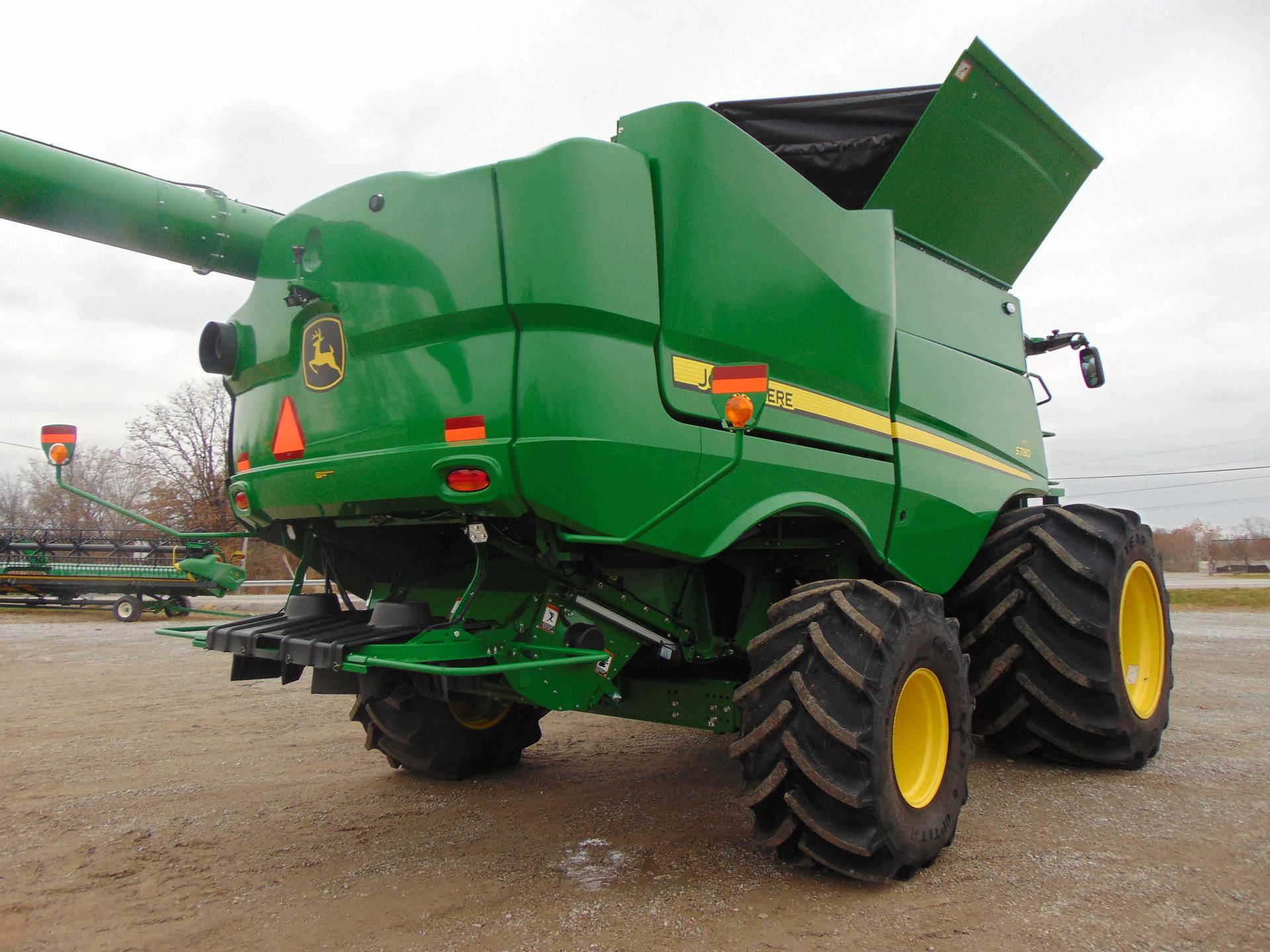 2023 John Deere S780 Image