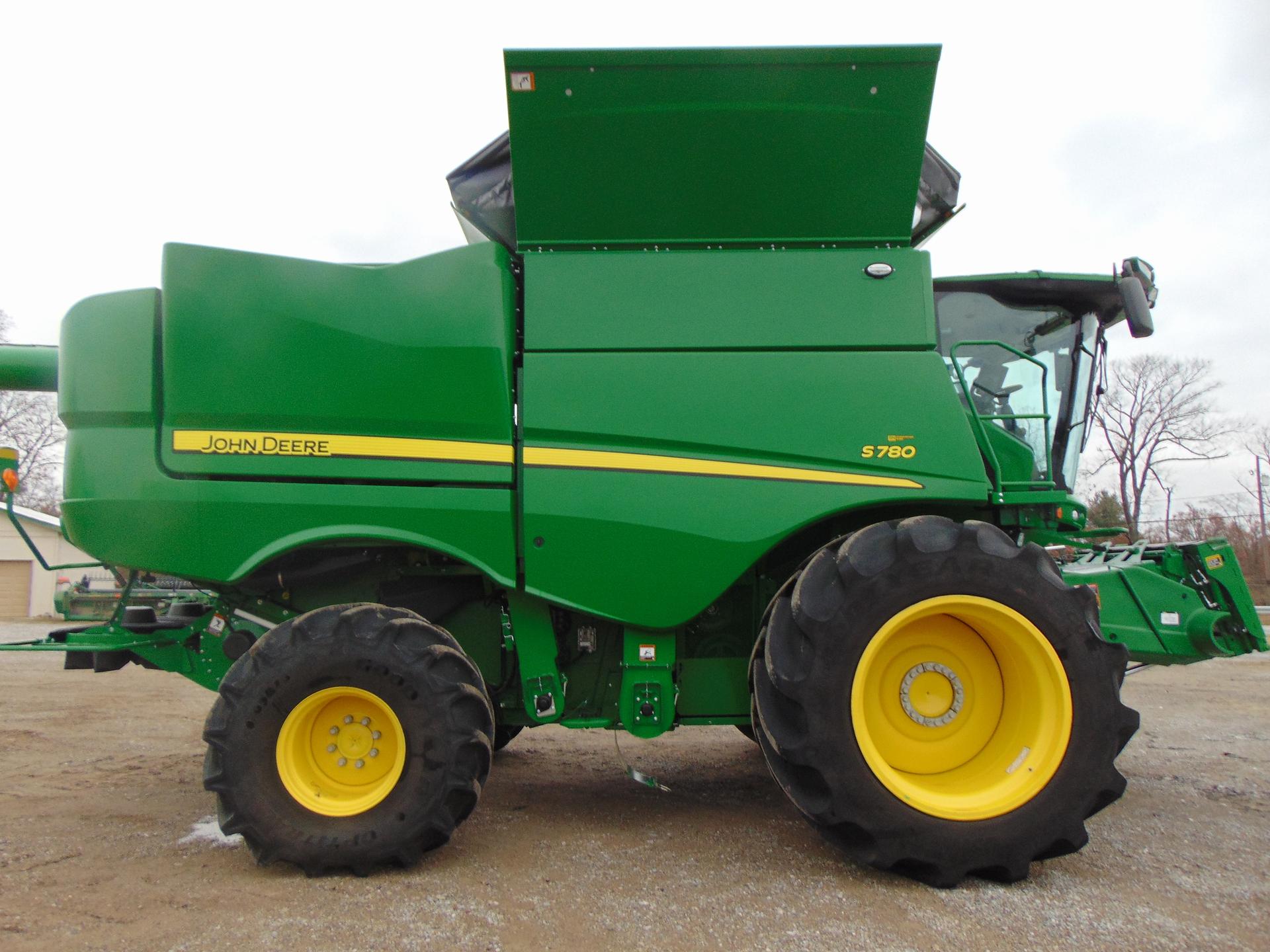 2023 John Deere S780 Image