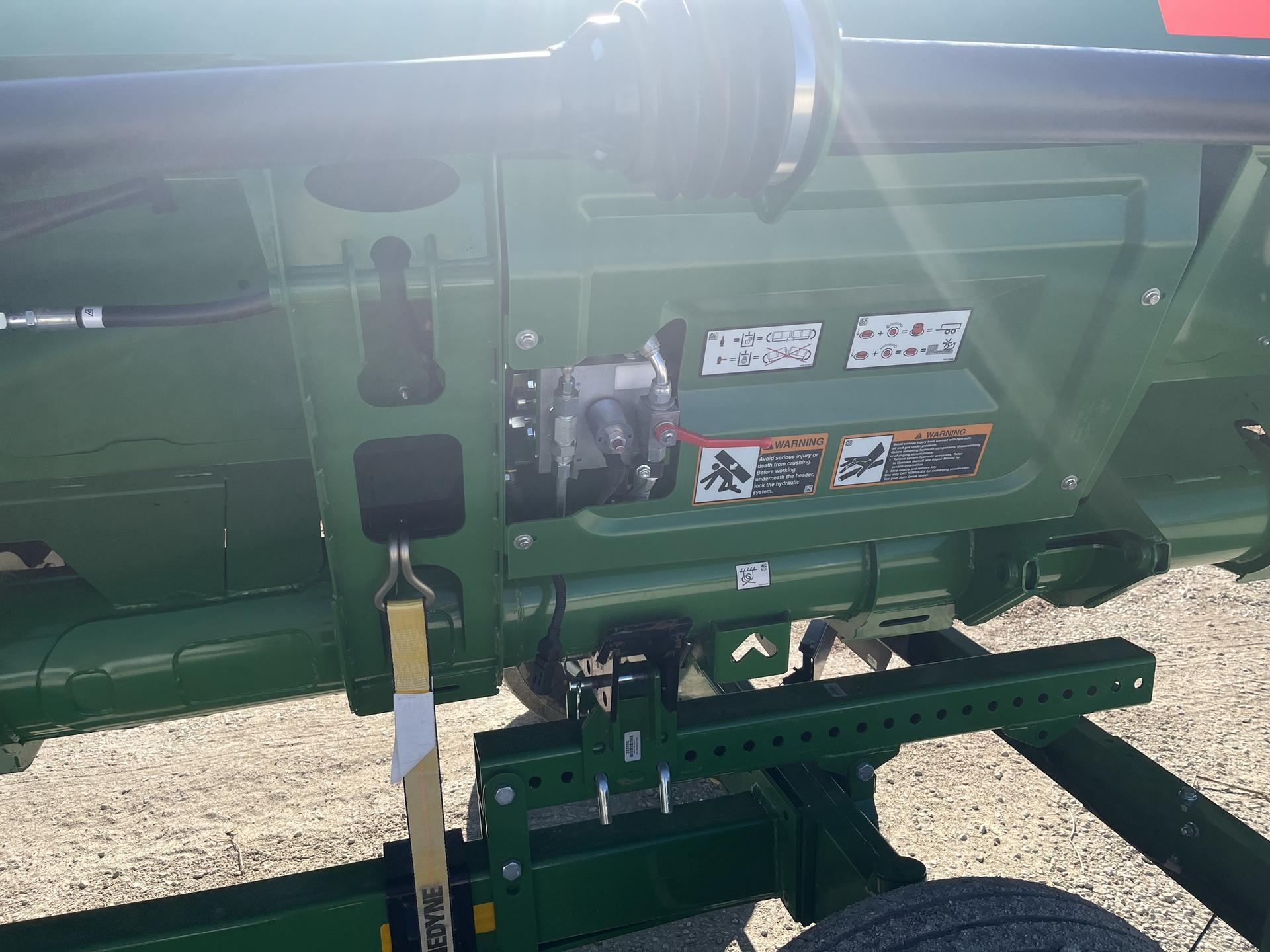 2023 John Deere HD40F Image