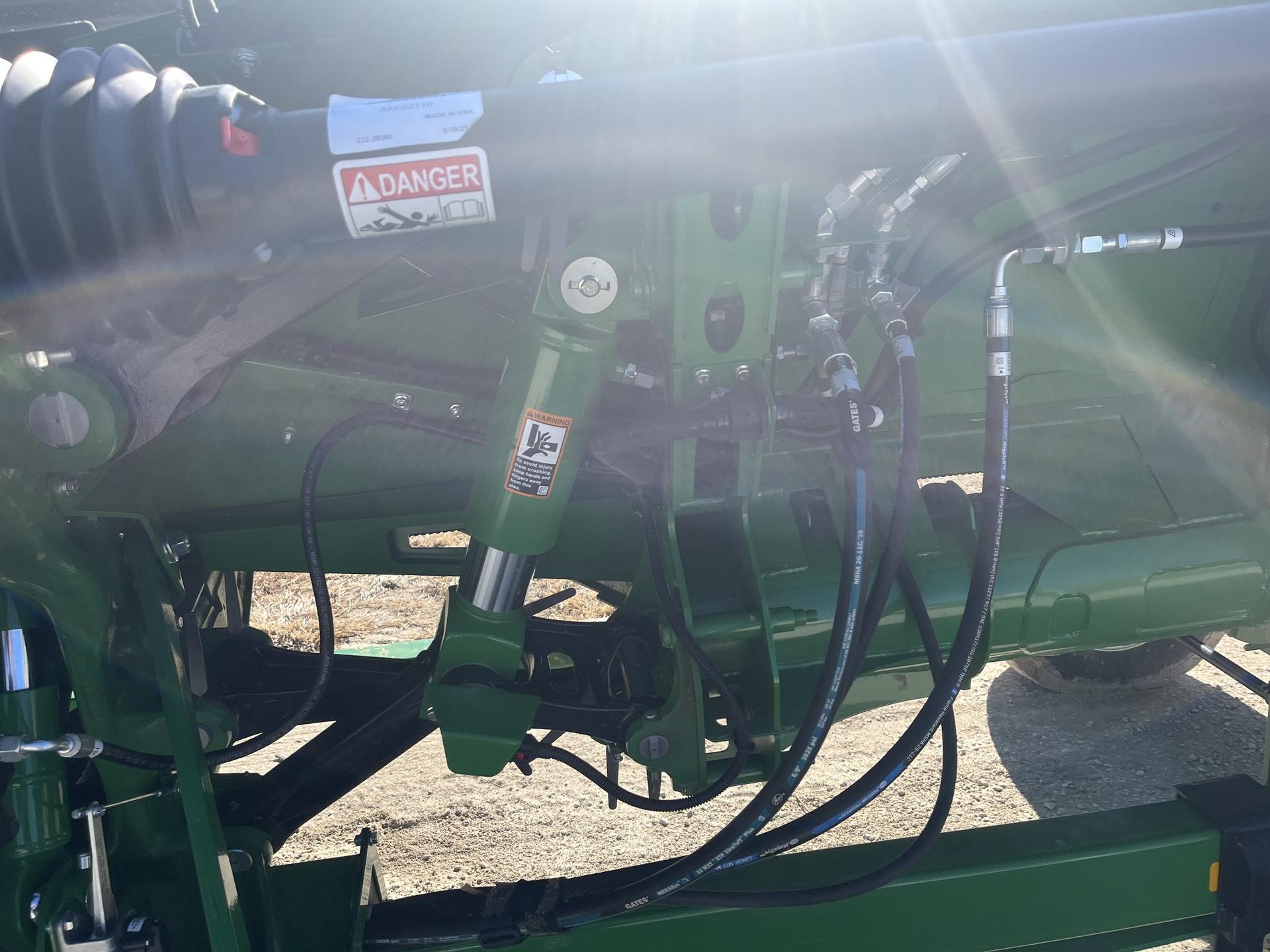 2023 John Deere HD40F Image