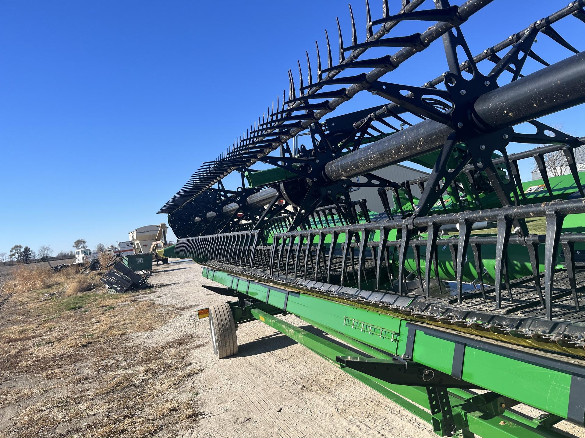 2023 John Deere HD40F Image