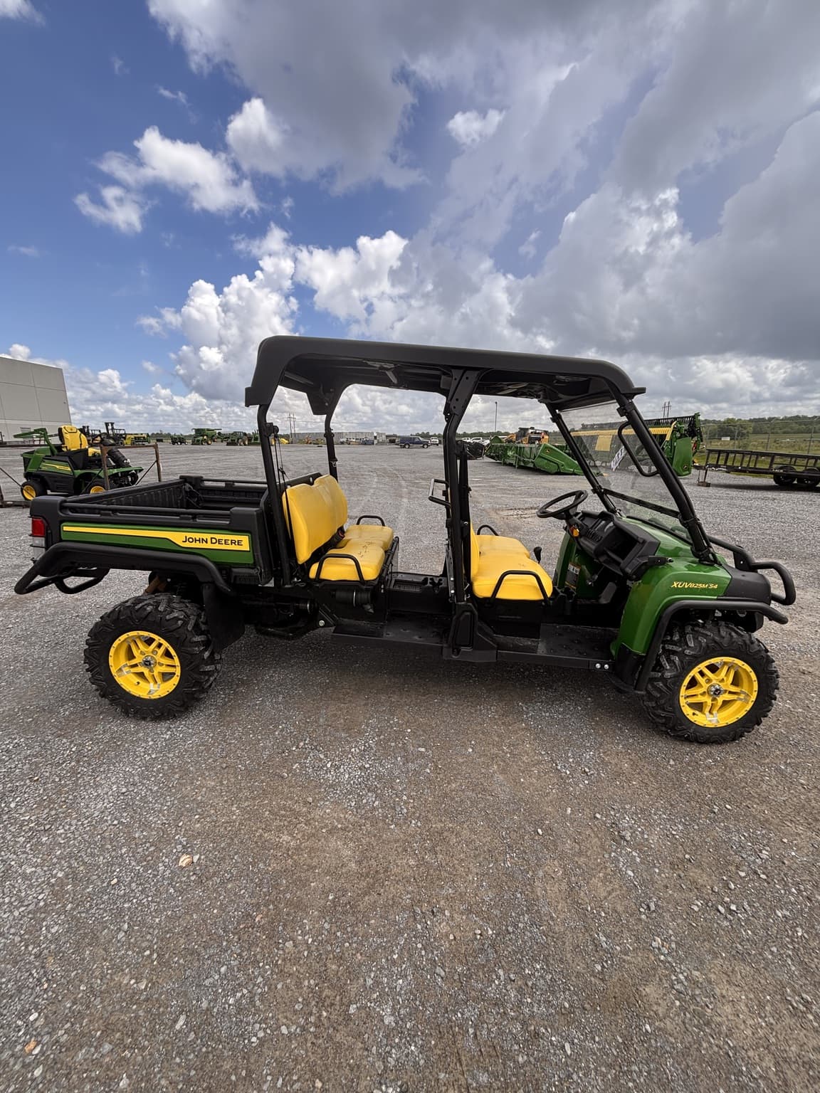2022 John Deere XUV 825M S4 Image