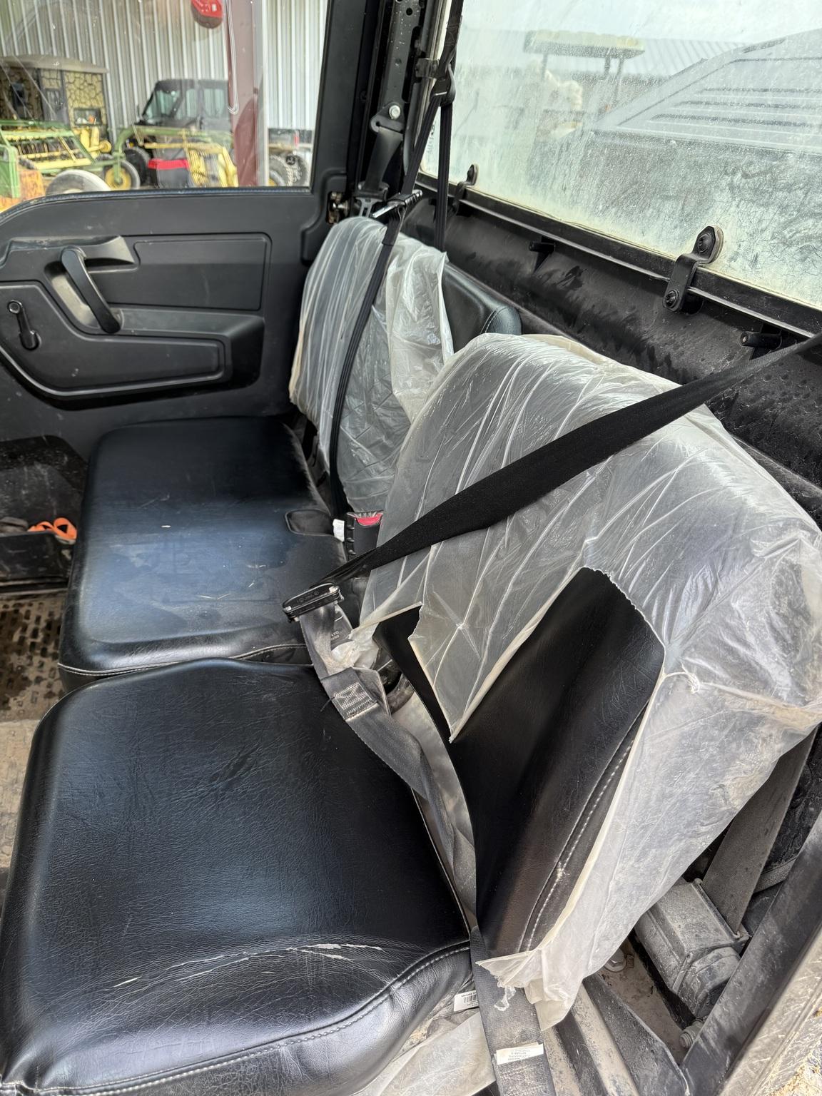 2023 John Deere XUV 835M Image