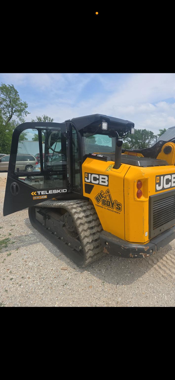 2022 JCB 3TS-8T Image