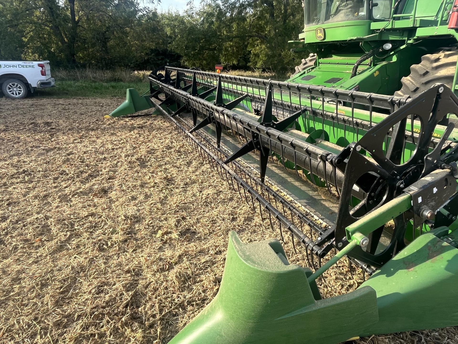 2018 John Deere 625F Image