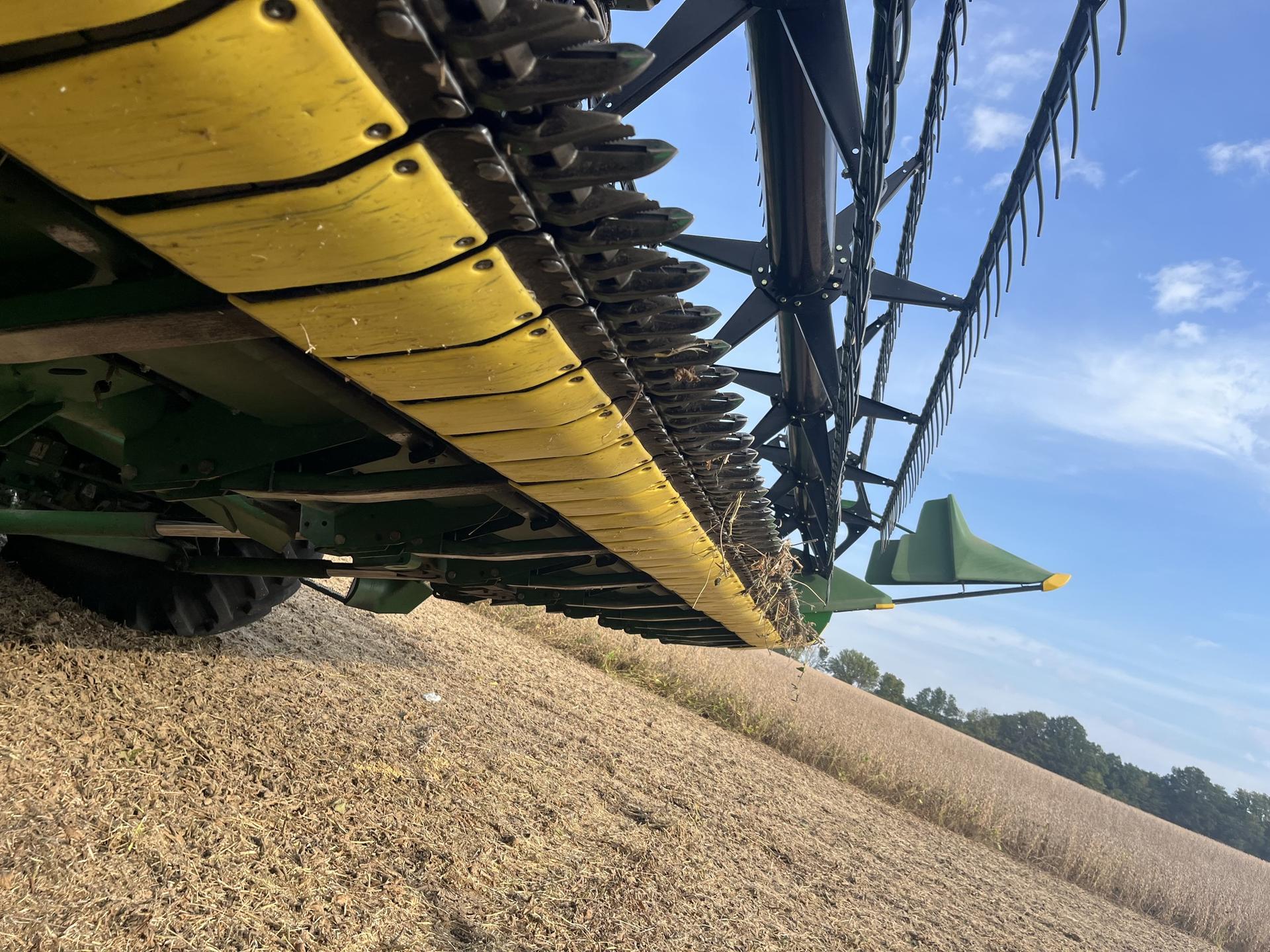 2018 John Deere 625F Image