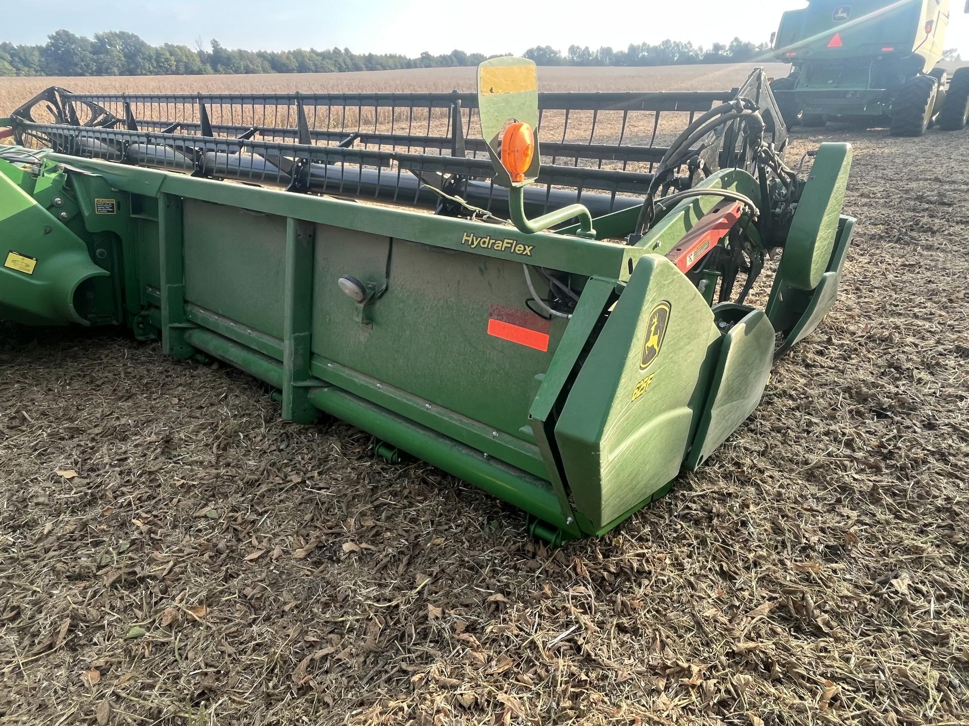 2018 John Deere 625F Image