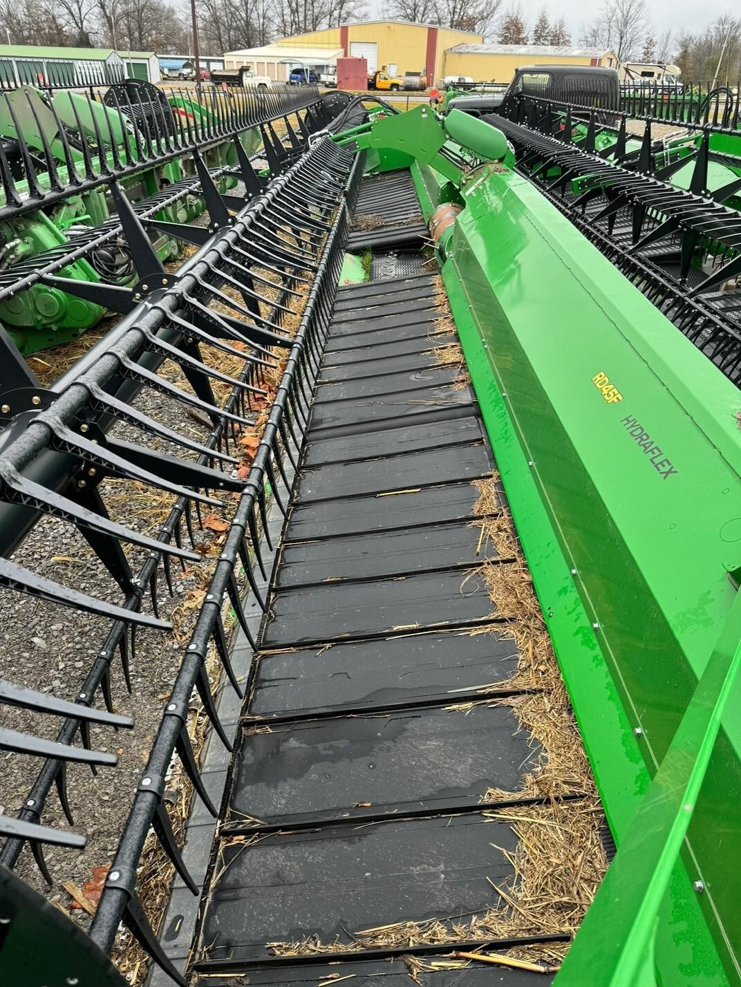 2022 John Deere RD45F Image