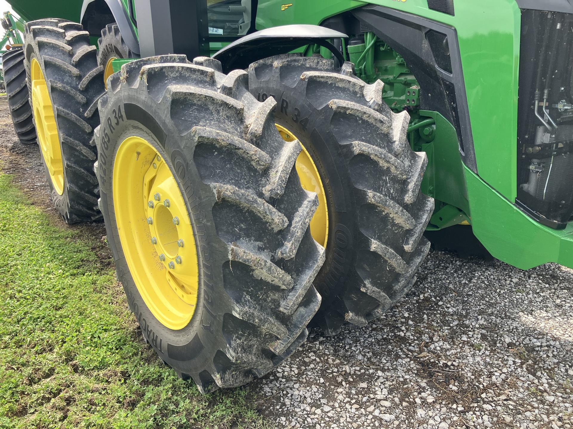 2024 John Deere 8R 310 Image