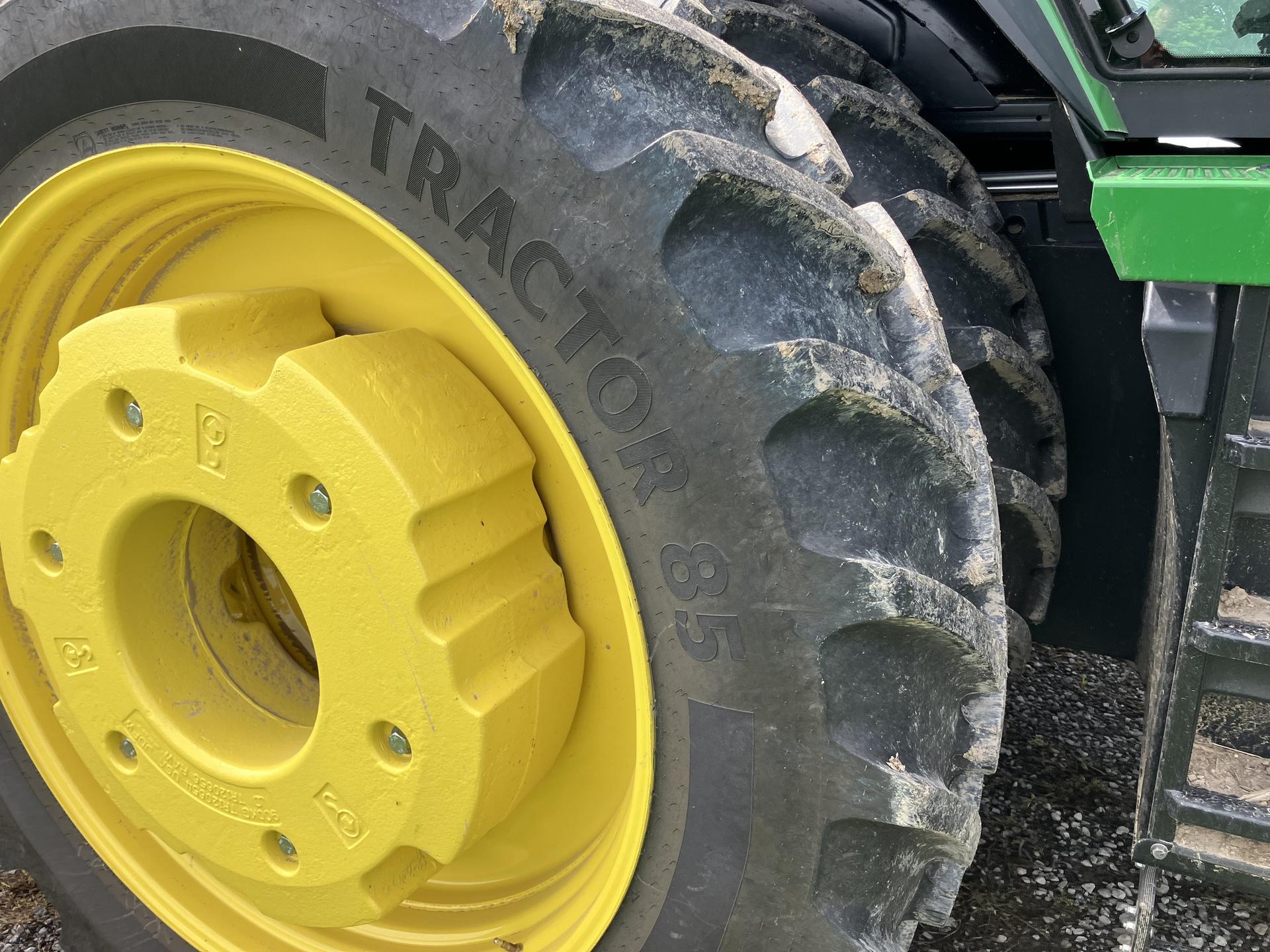 2024 John Deere 8R 310 Image