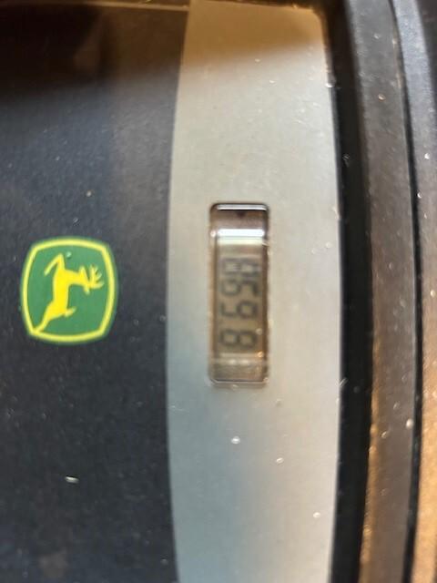 2008 John Deere X320 Image