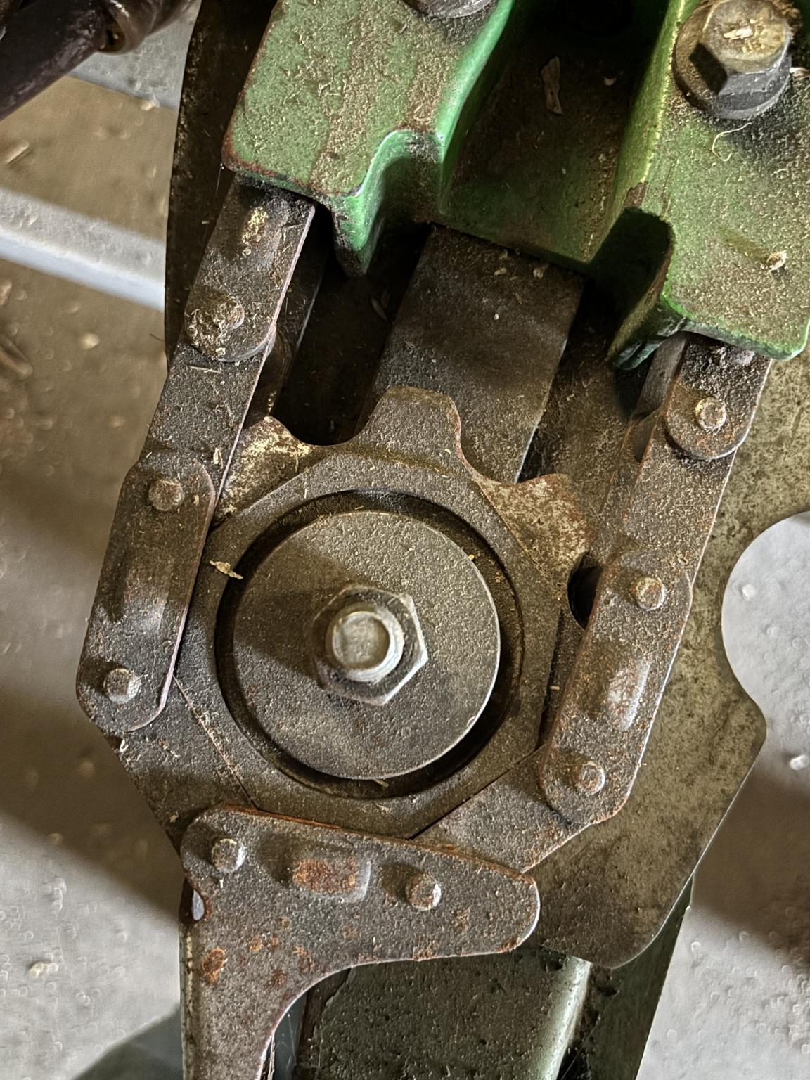 2008 John Deere 608C Image