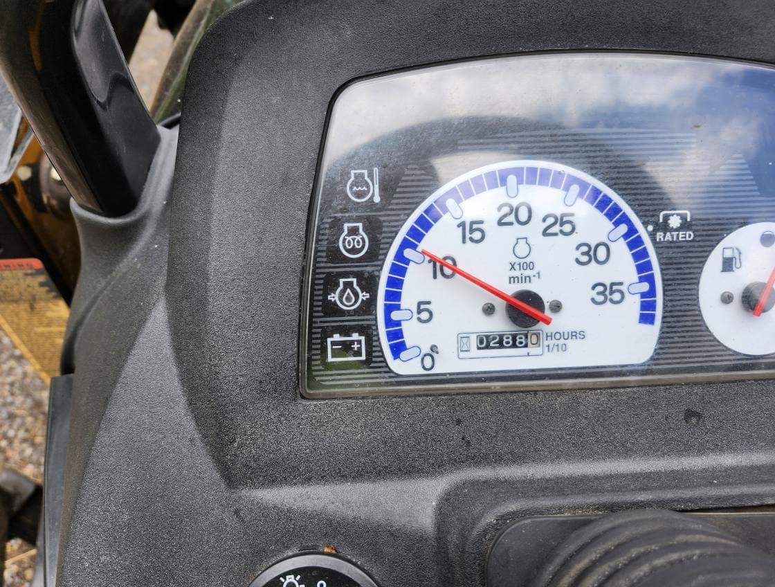 2013 Cub Cadet SC2400 Image
