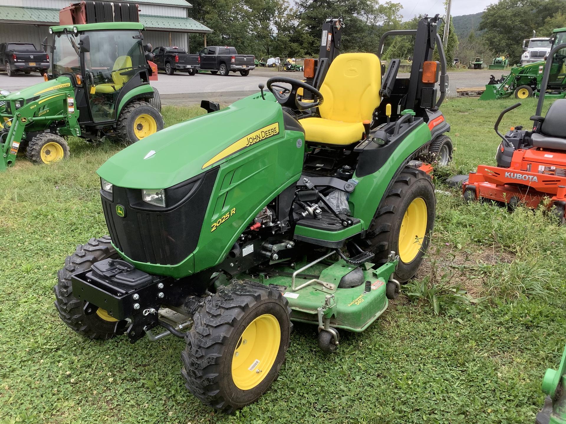 2017 John Deere 2025R Sydenstricker Nobbe Partners