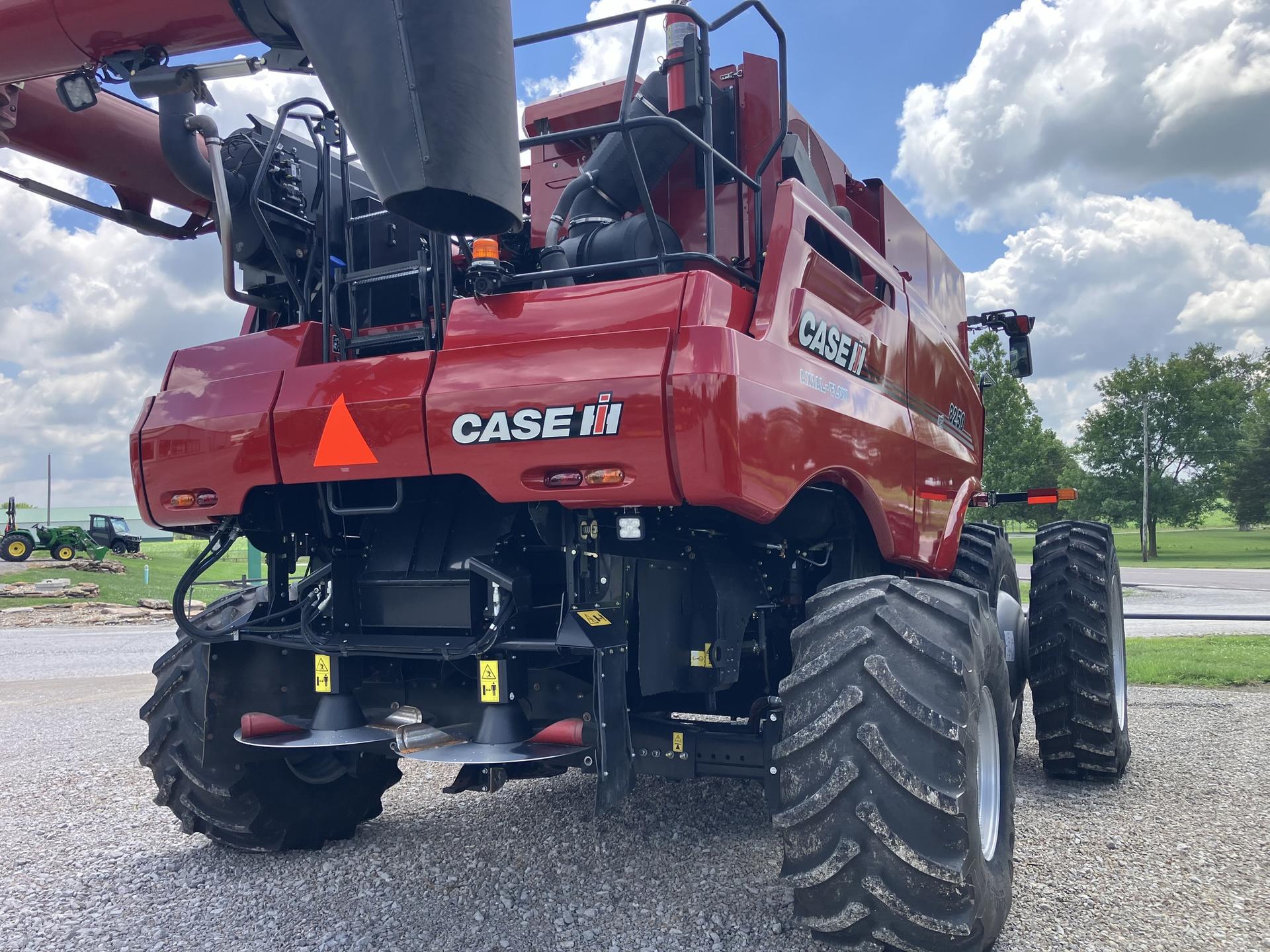 2022 Case IH 8250 Image