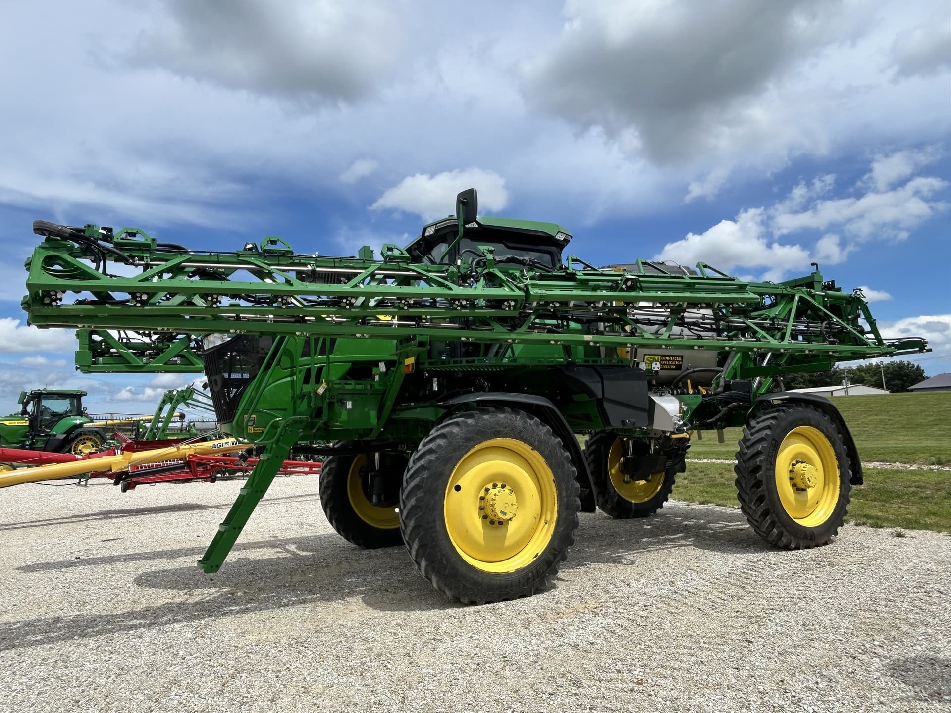 2022 John Deere 412R Image