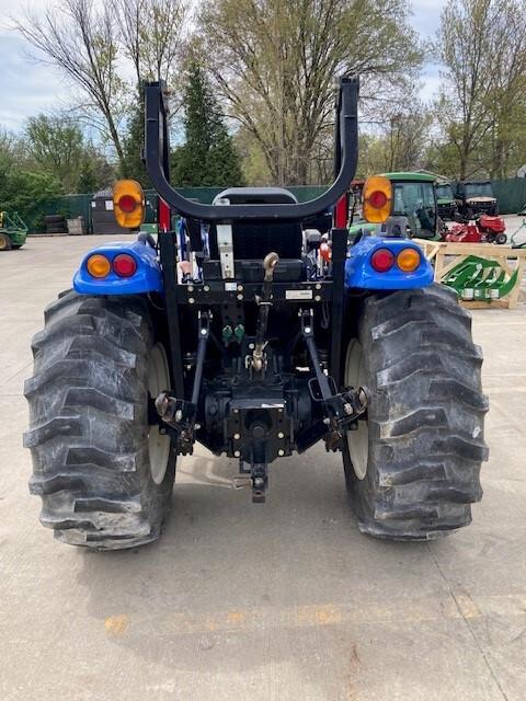 2016 New Holland Boomer 47 Image