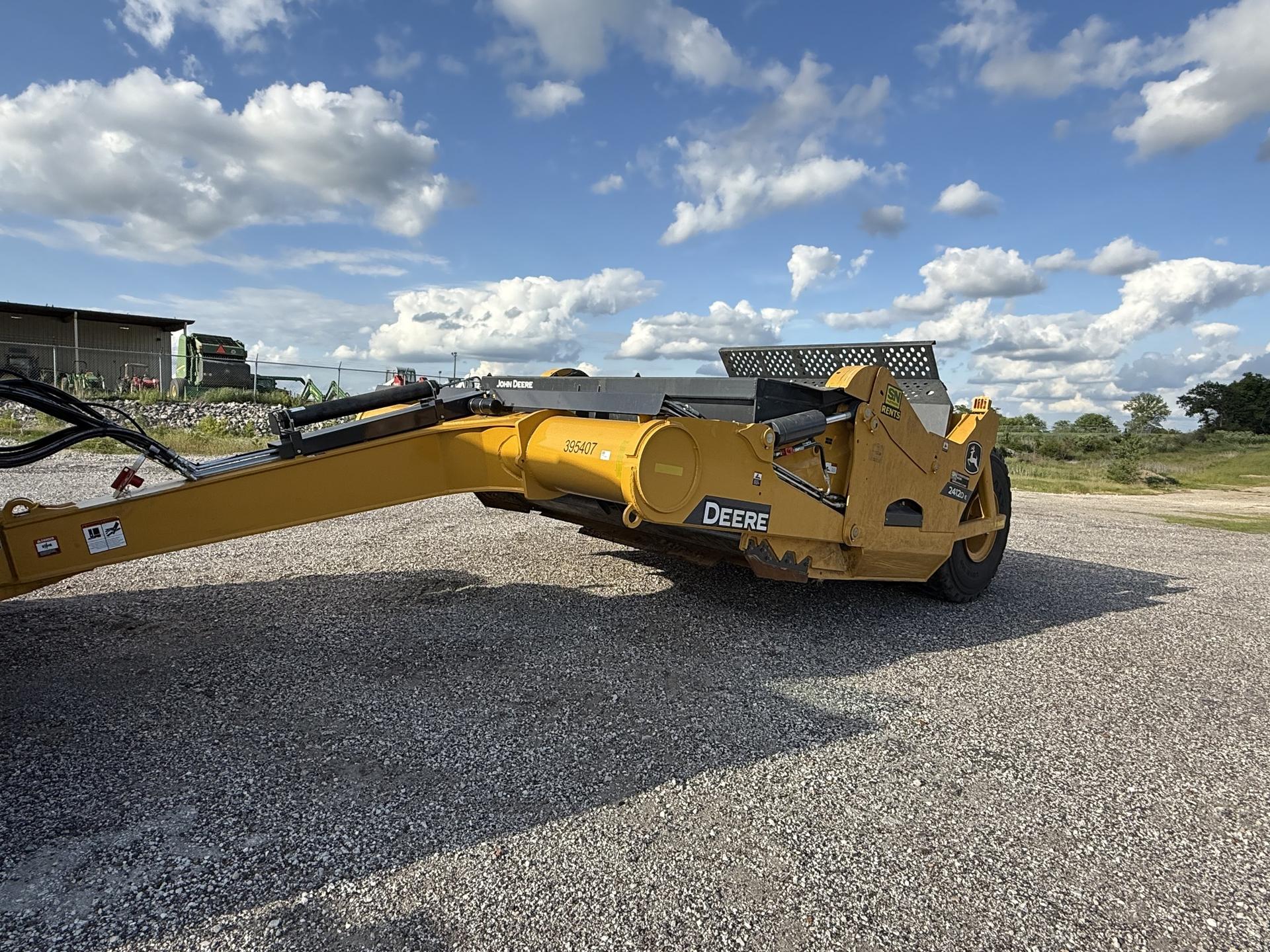 2024 John Deere 2412D E Image