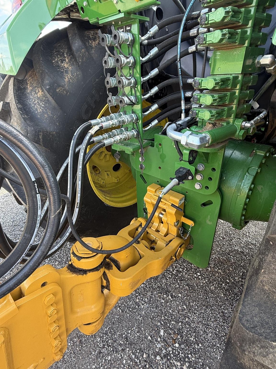 2024 John Deere 2412D E Image