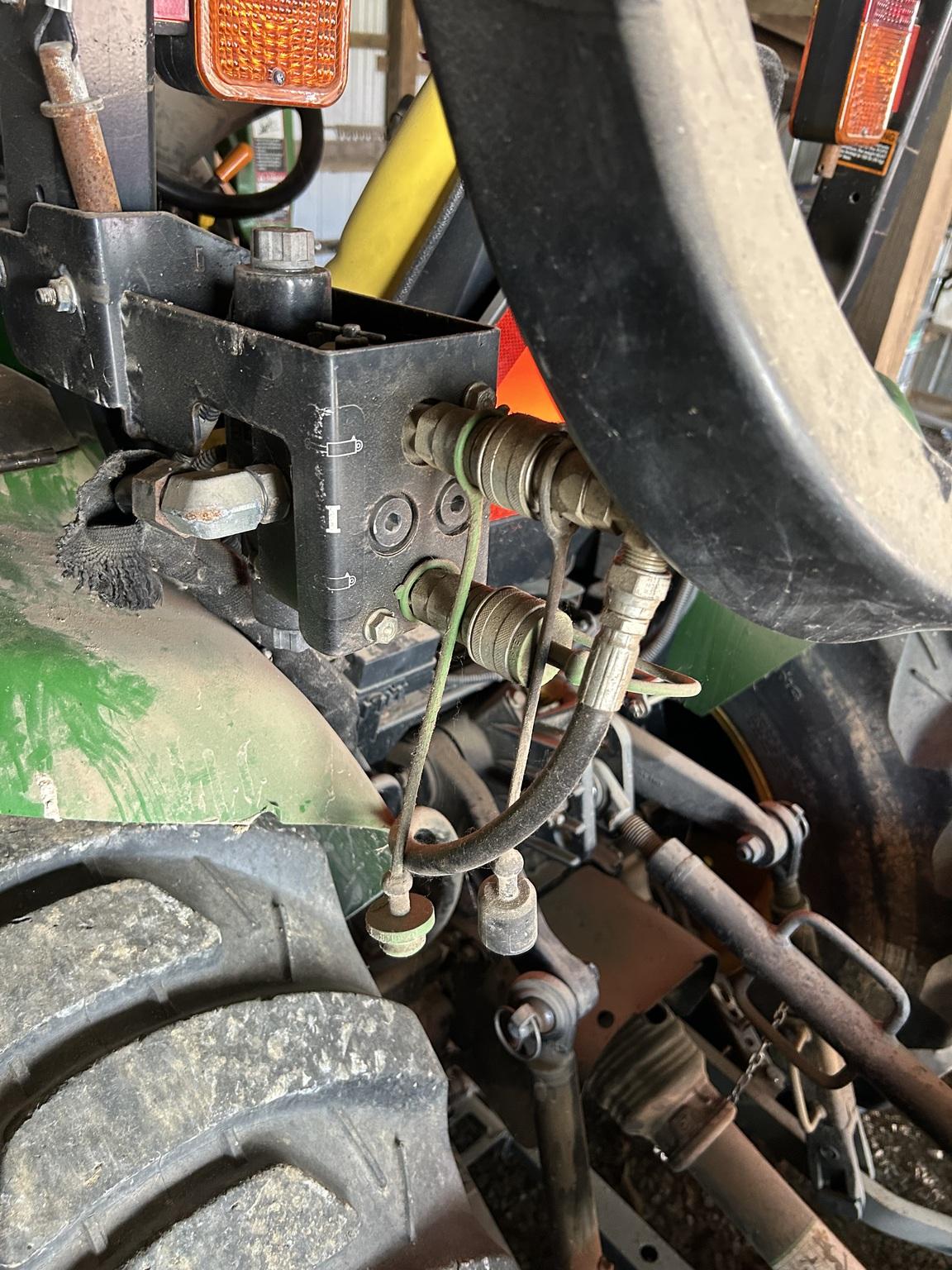 2012 John Deere 3520 Image