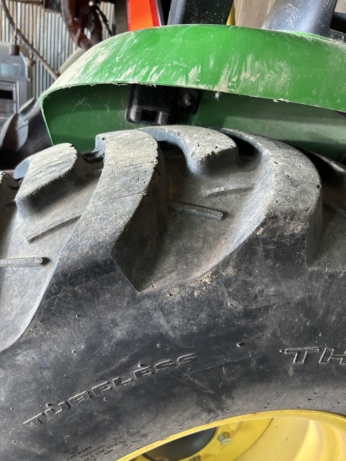 2012 John Deere 3520 Image