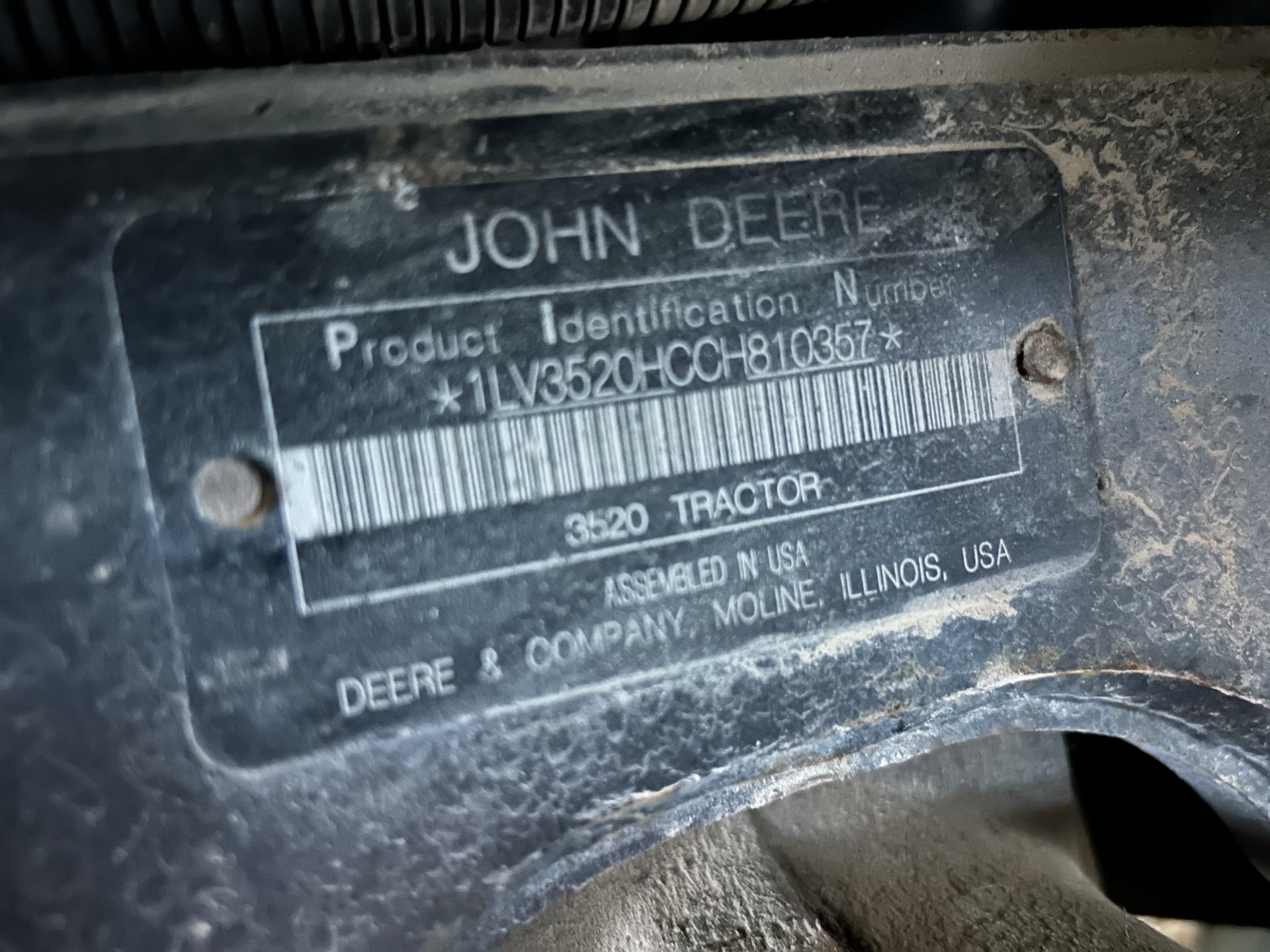 2012 John Deere 3520 Image