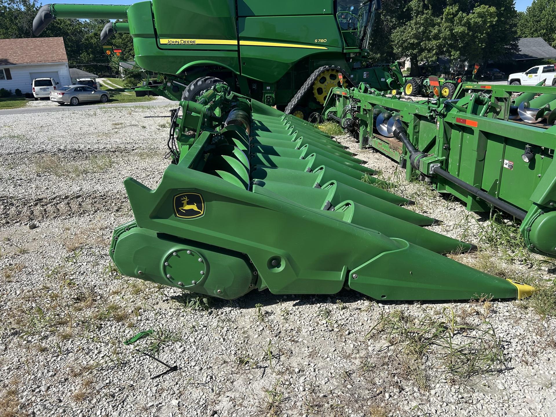 2023 John Deere C12F Image