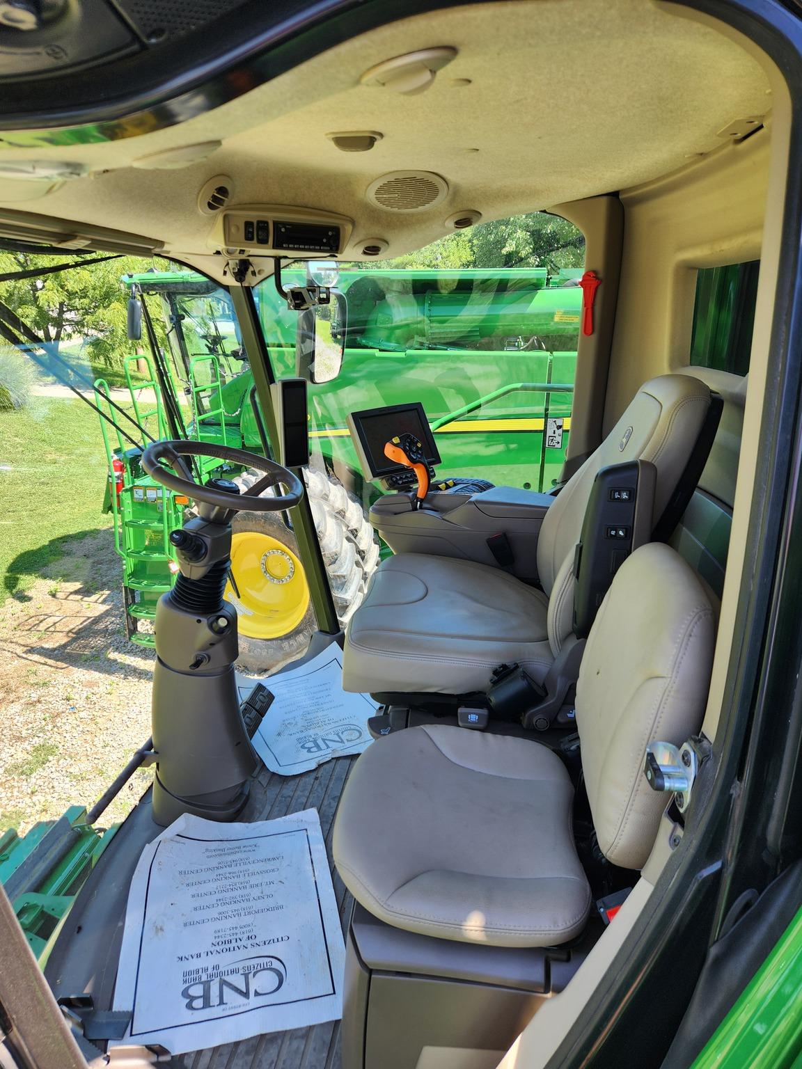 2023 John Deere S780 Image