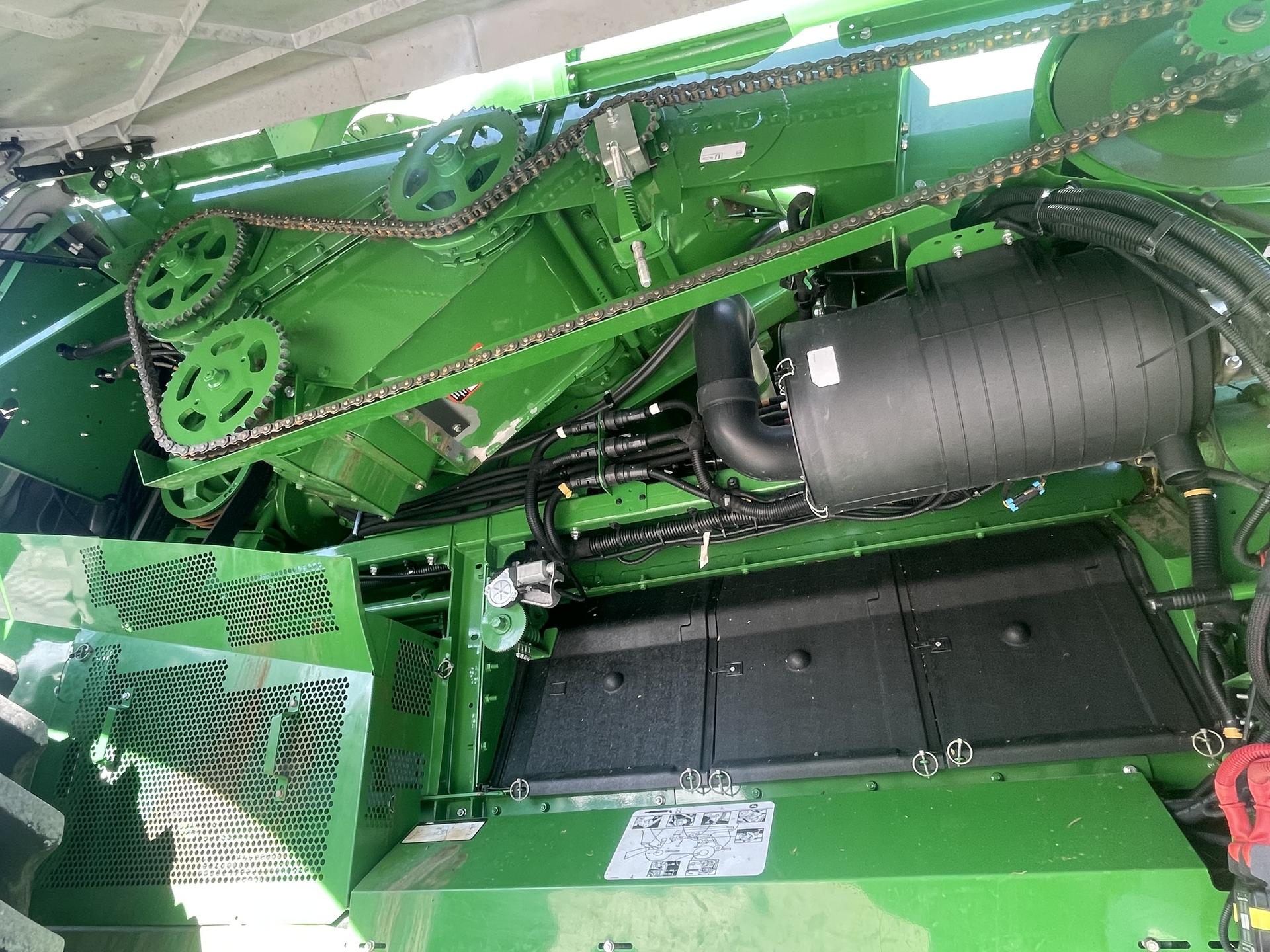 2018 John Deere S790 Image