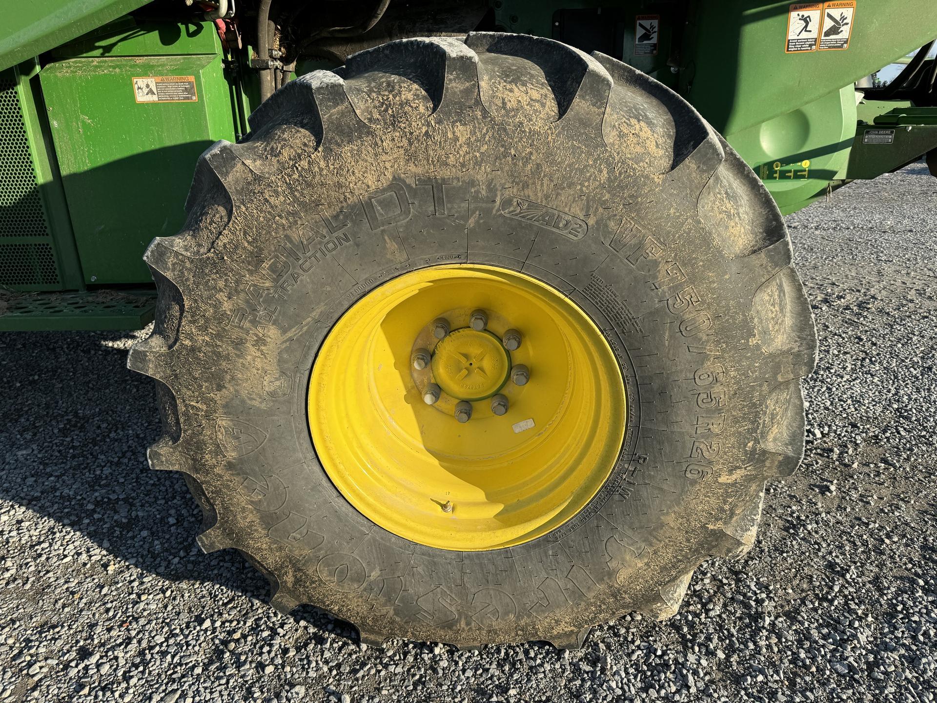 2023 John Deere S780 Image