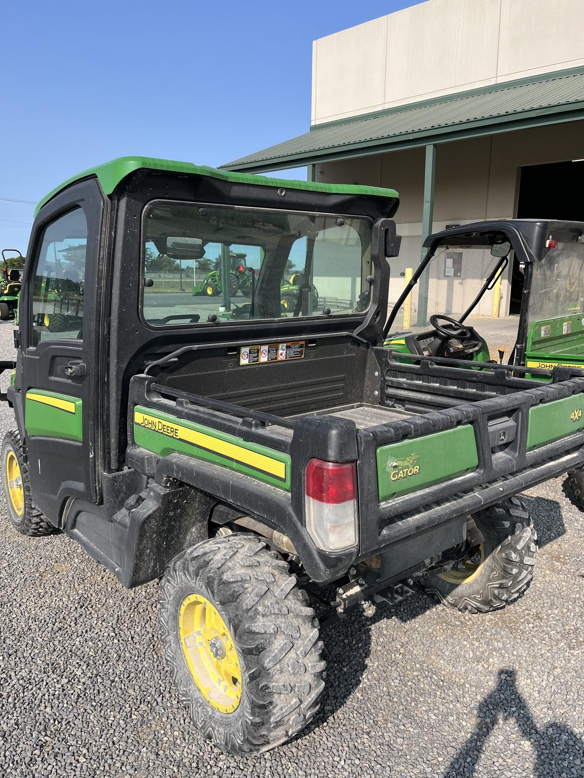 2020 John Deere XUV 835R Image