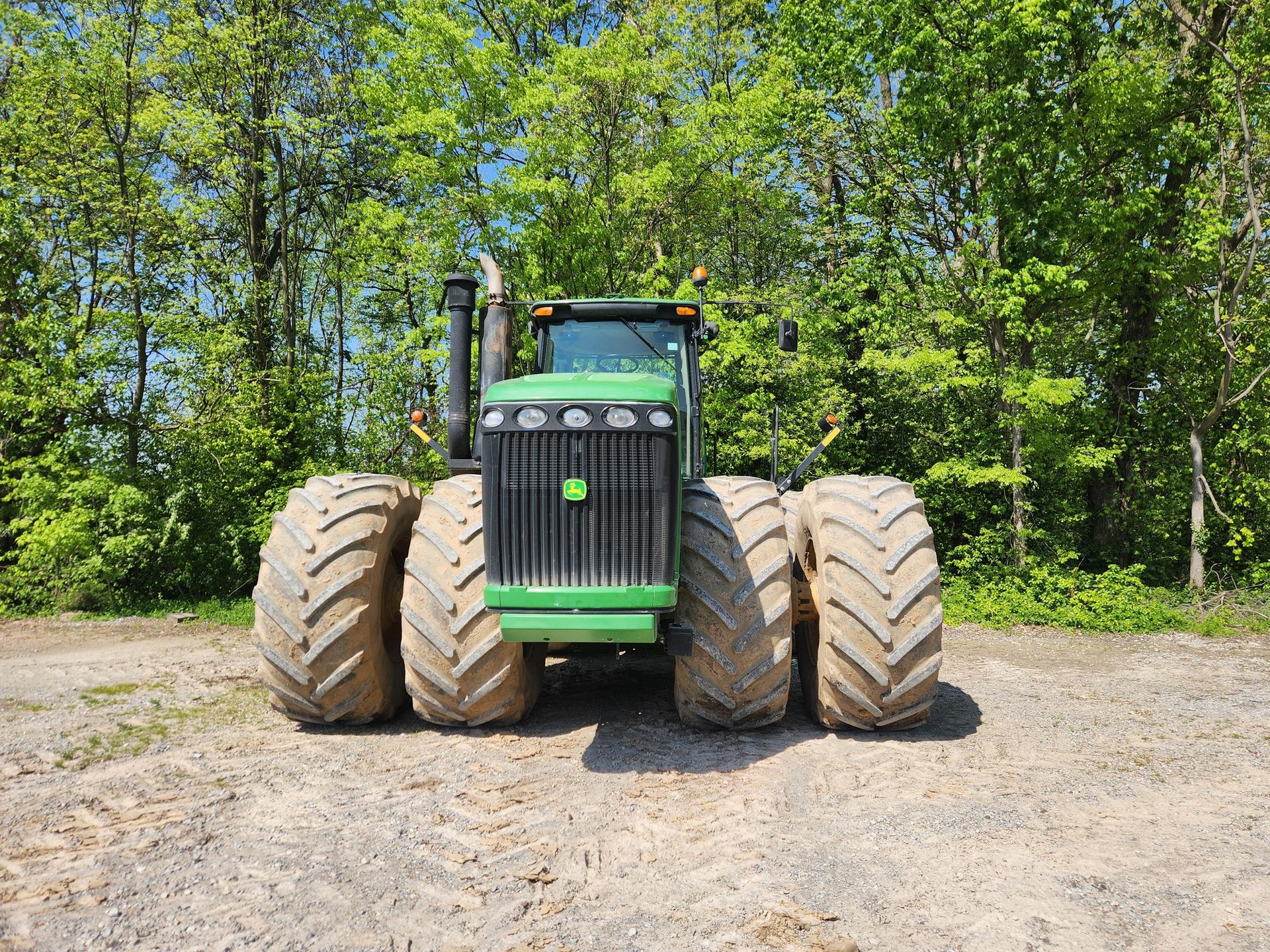 2011 John Deere 9530 Image