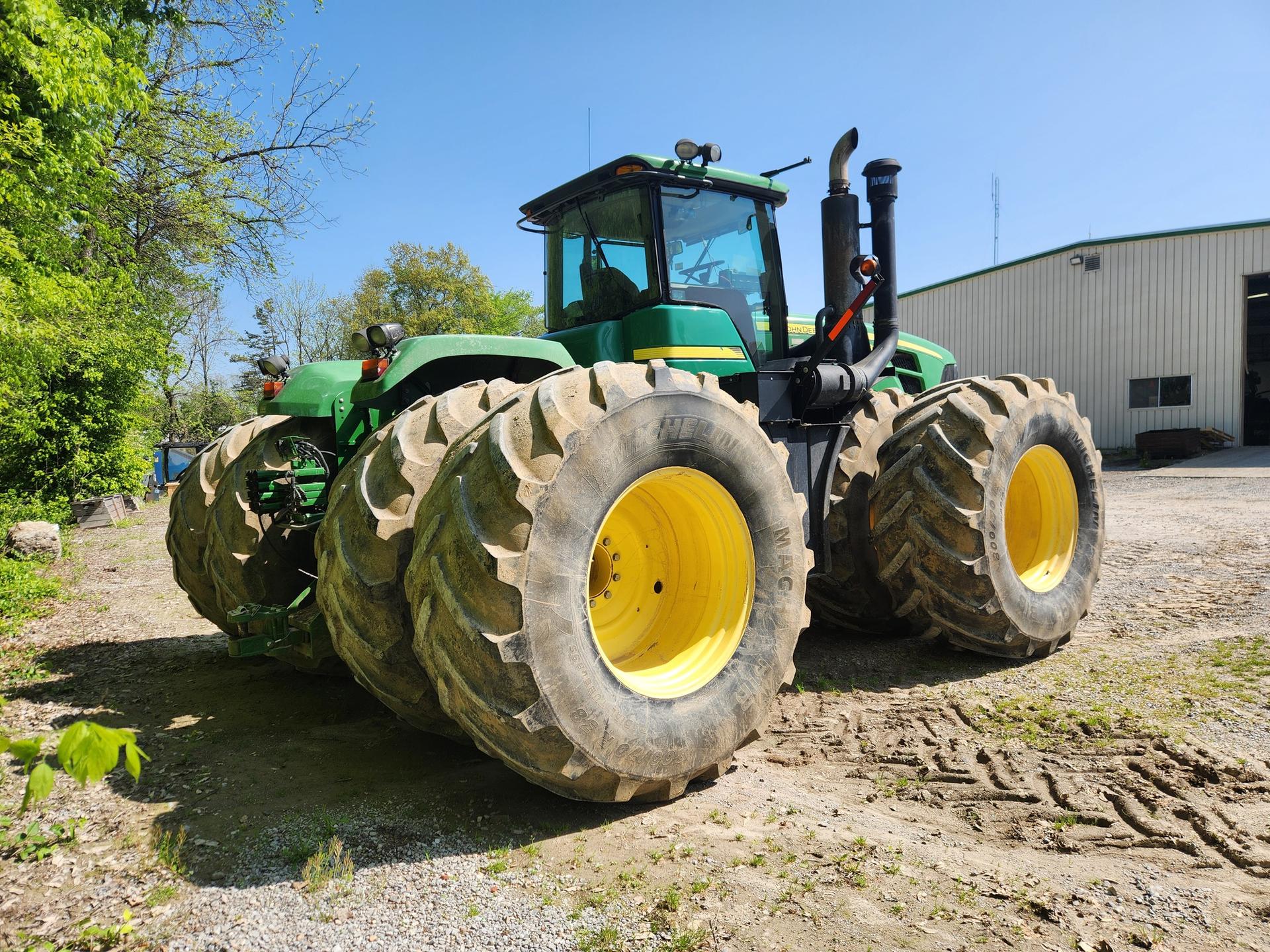 2011 John Deere 9530 Image
