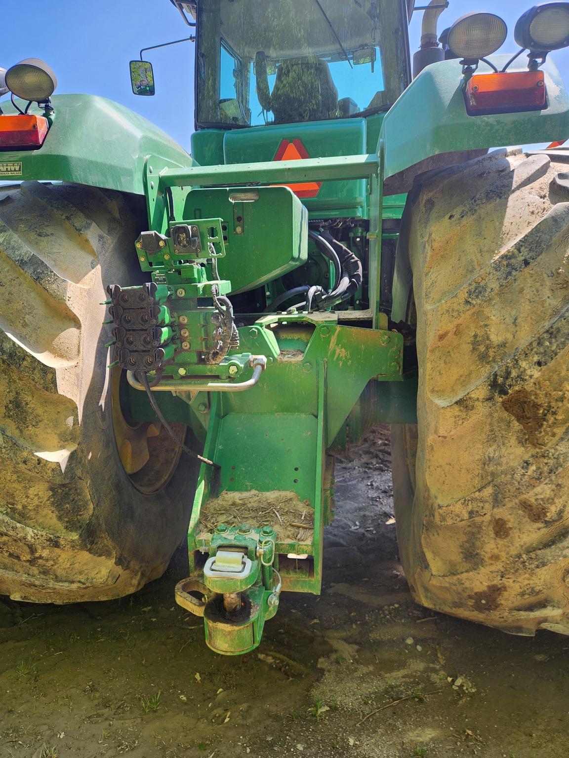 2011 John Deere 9530 Image