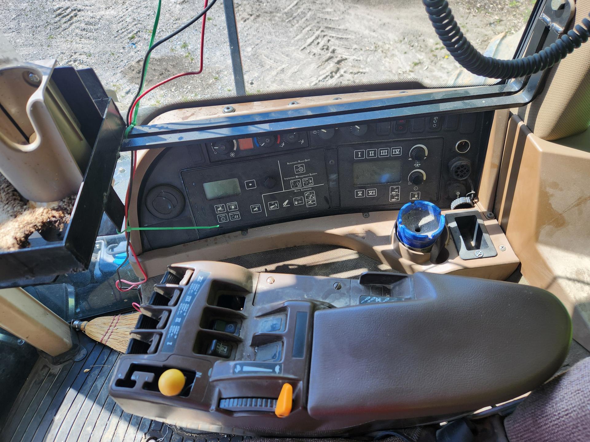 2011 John Deere 9530 Image
