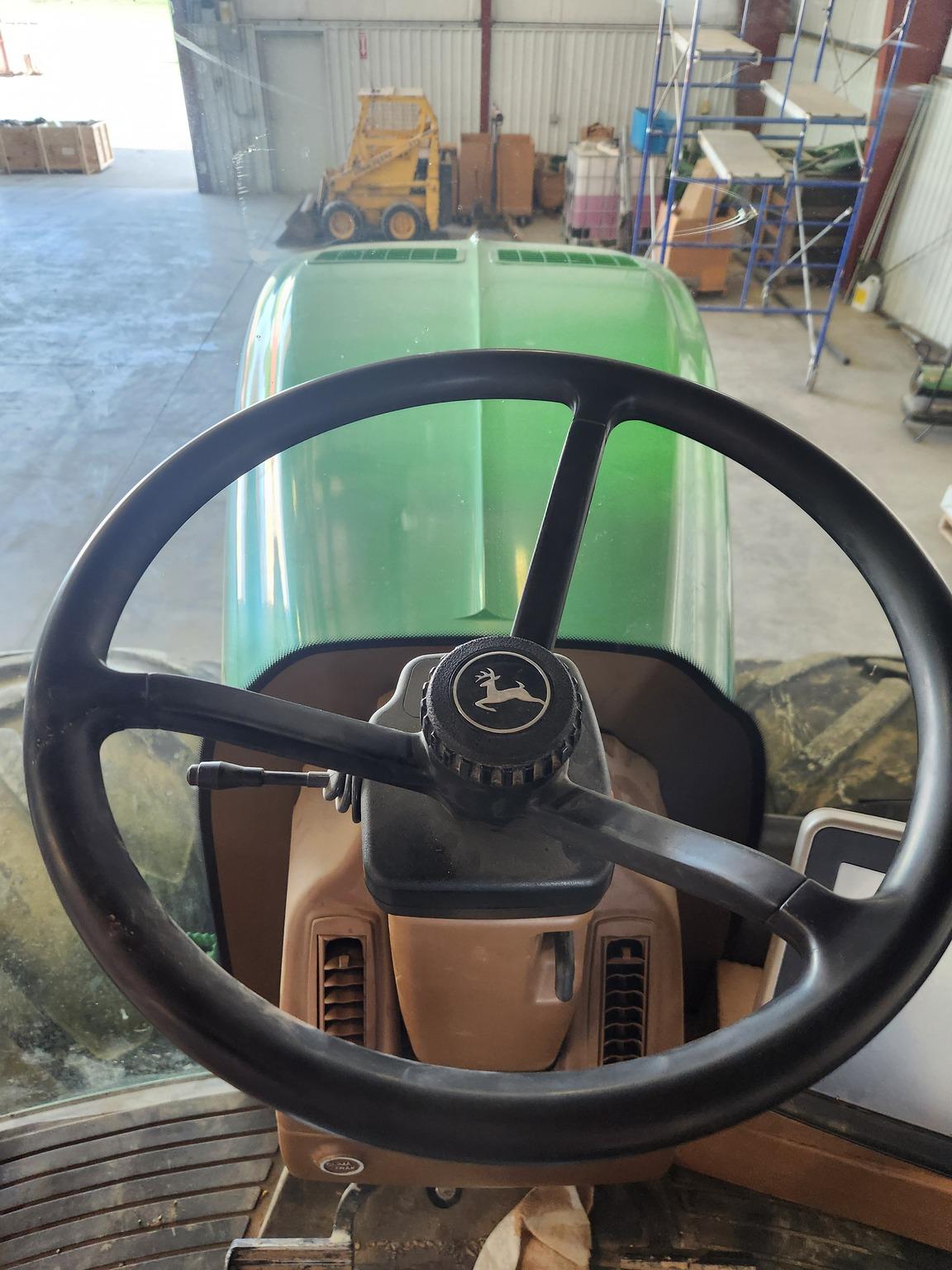 2011 John Deere 9530 Image
