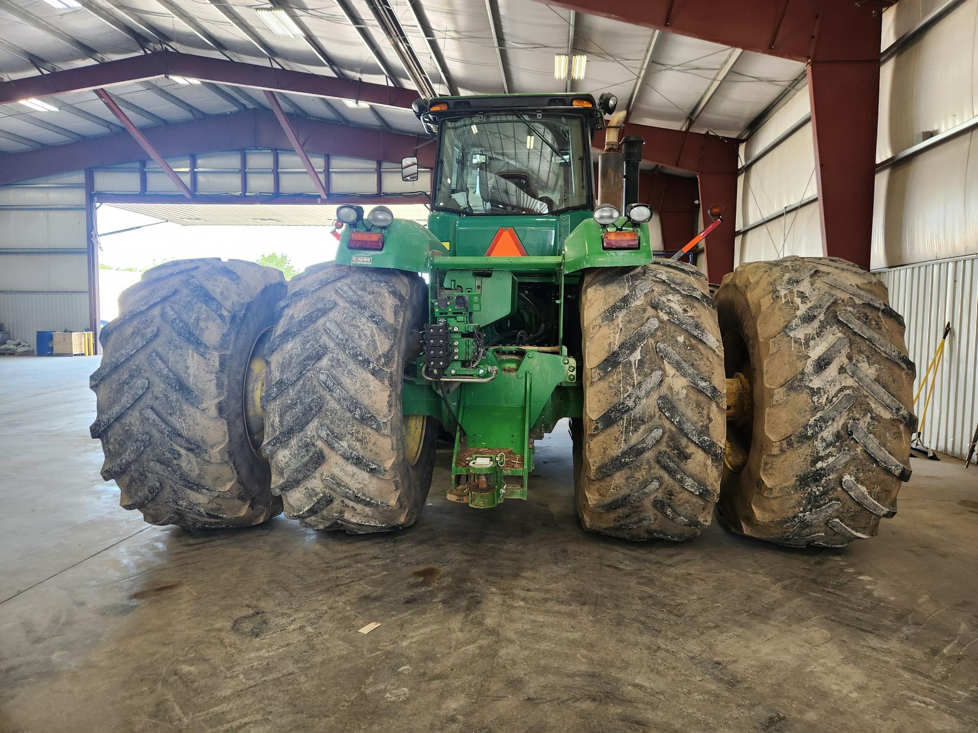 2011 John Deere 9530 Image
