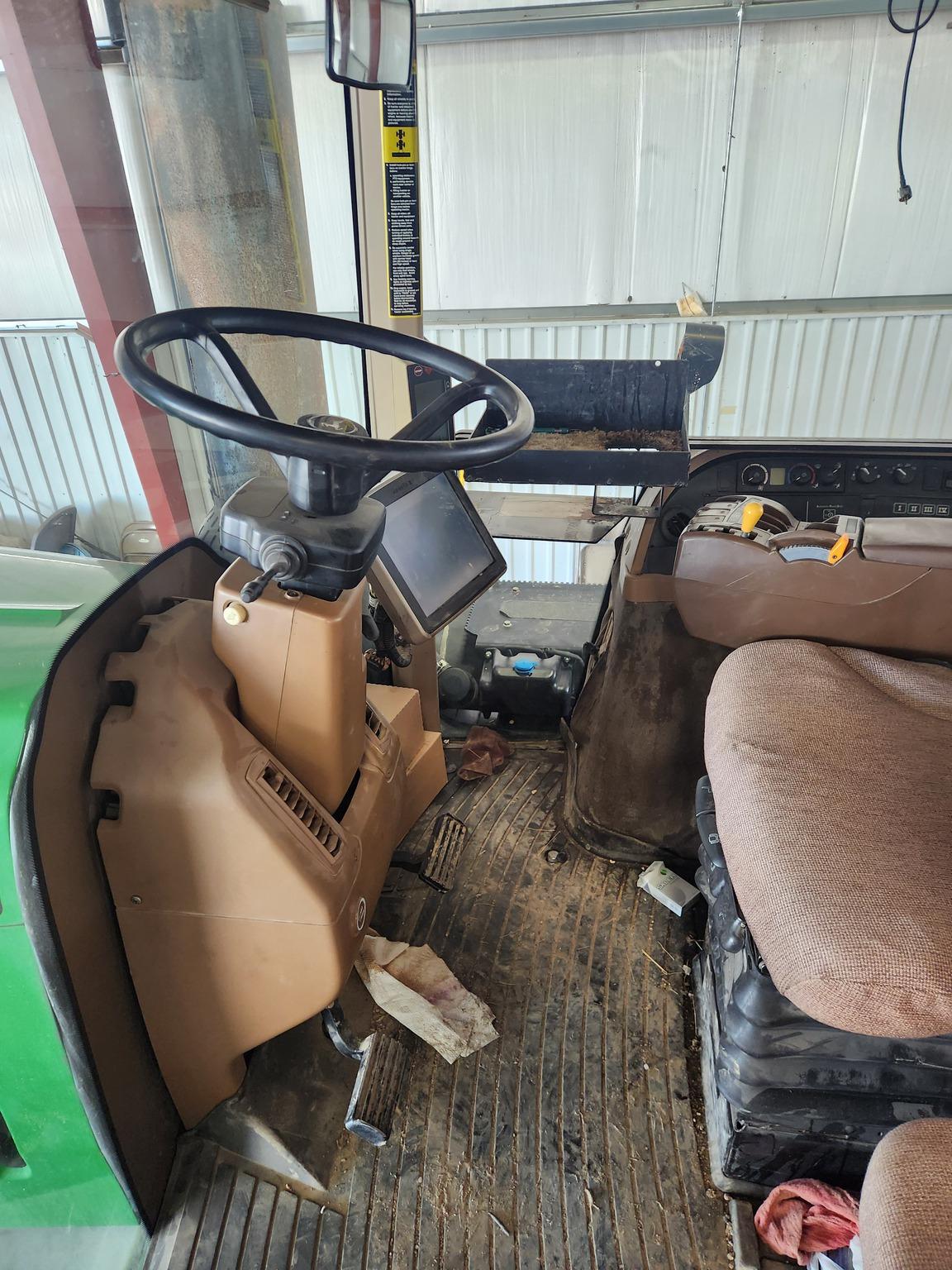 2011 John Deere 9530 Image