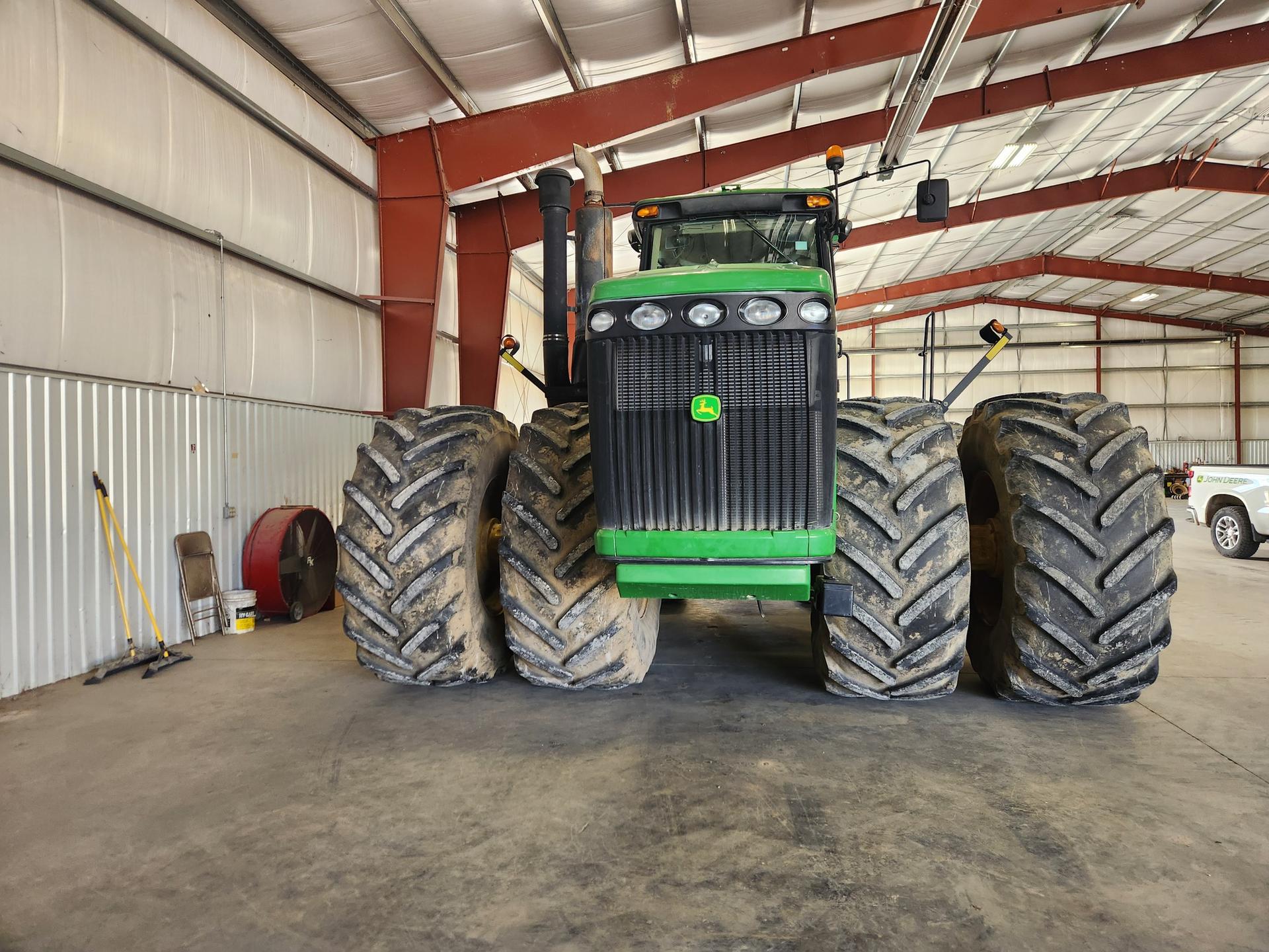 2011 John Deere 9530 Image
