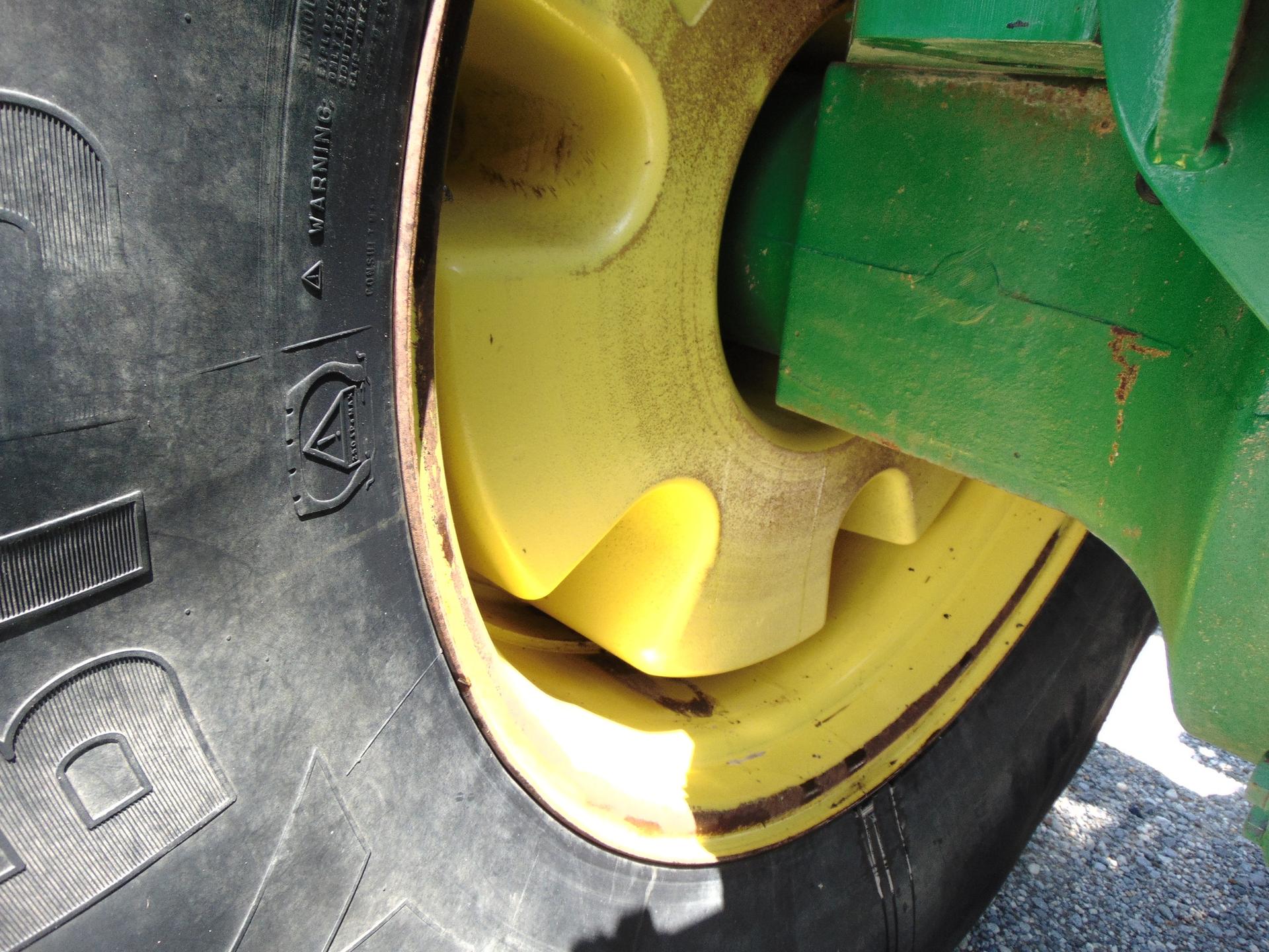 2011 John Deere 9530 Image