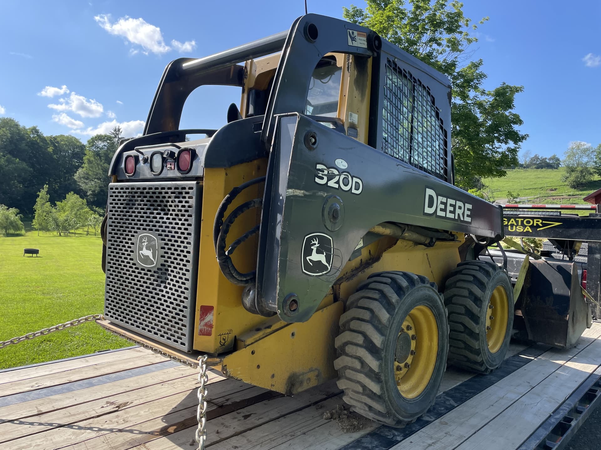 2013 John Deere 320D Image