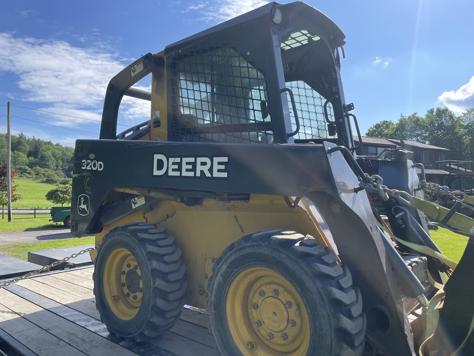 2013 John Deere 320D Image