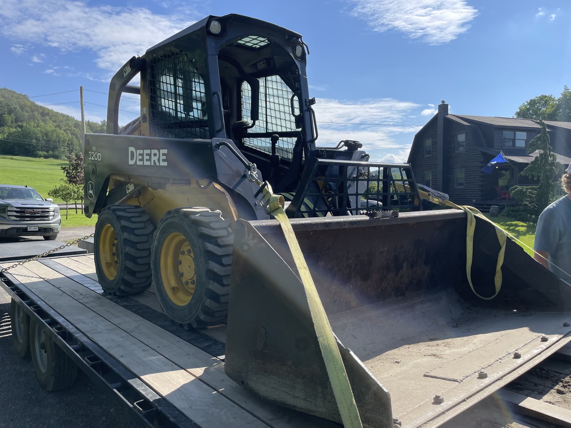 2013 John Deere 320D Image