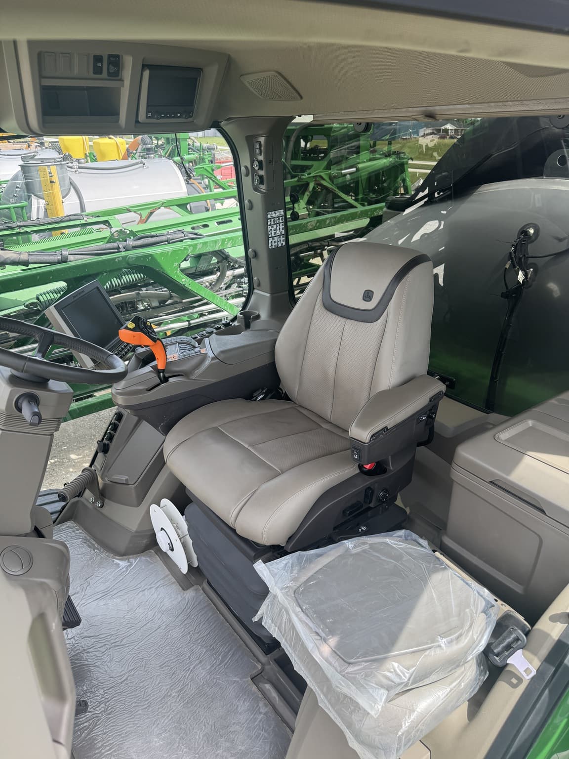 2024 John Deere 412R Image