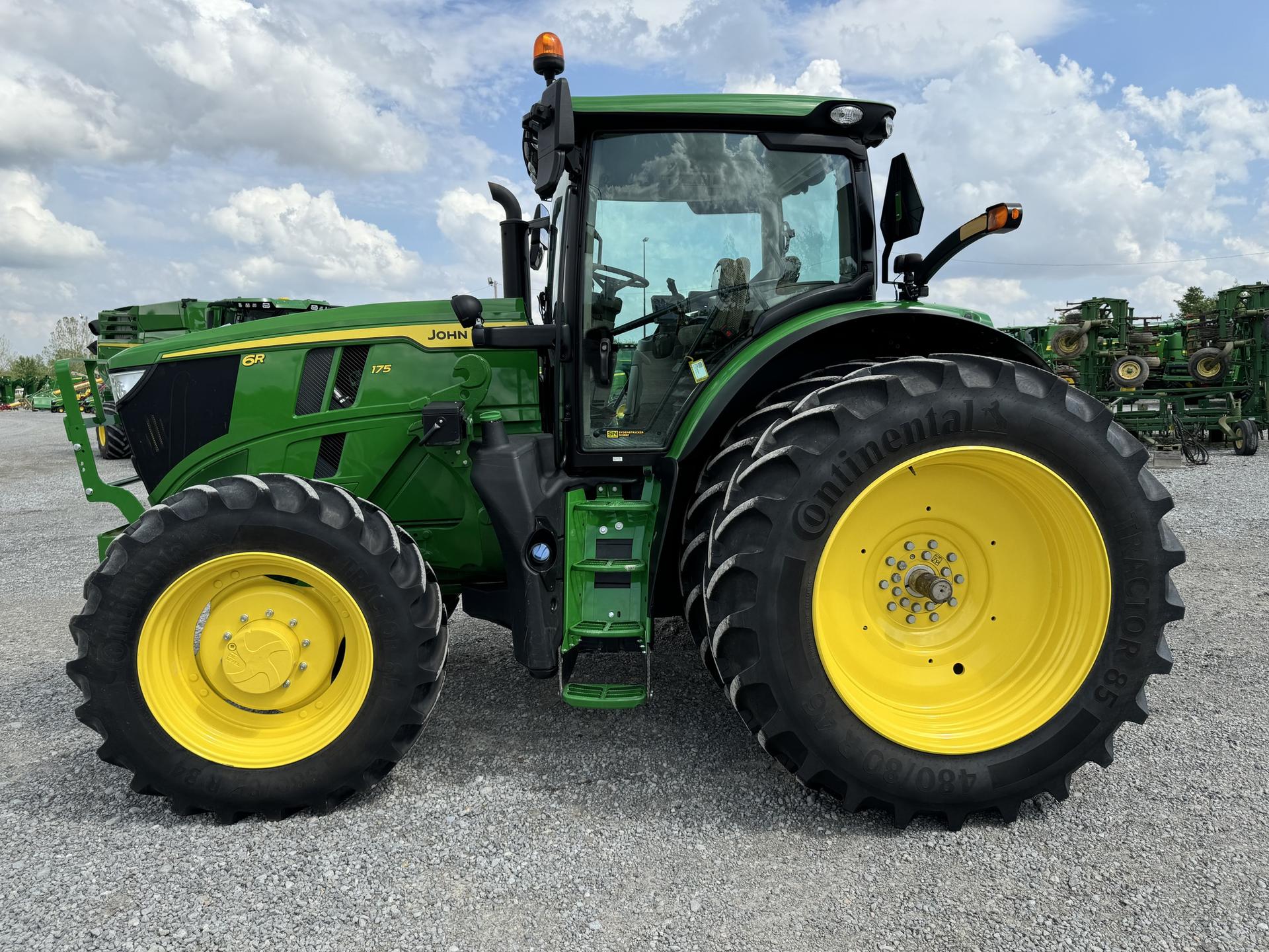 2023 John Deere 6R 175 Image