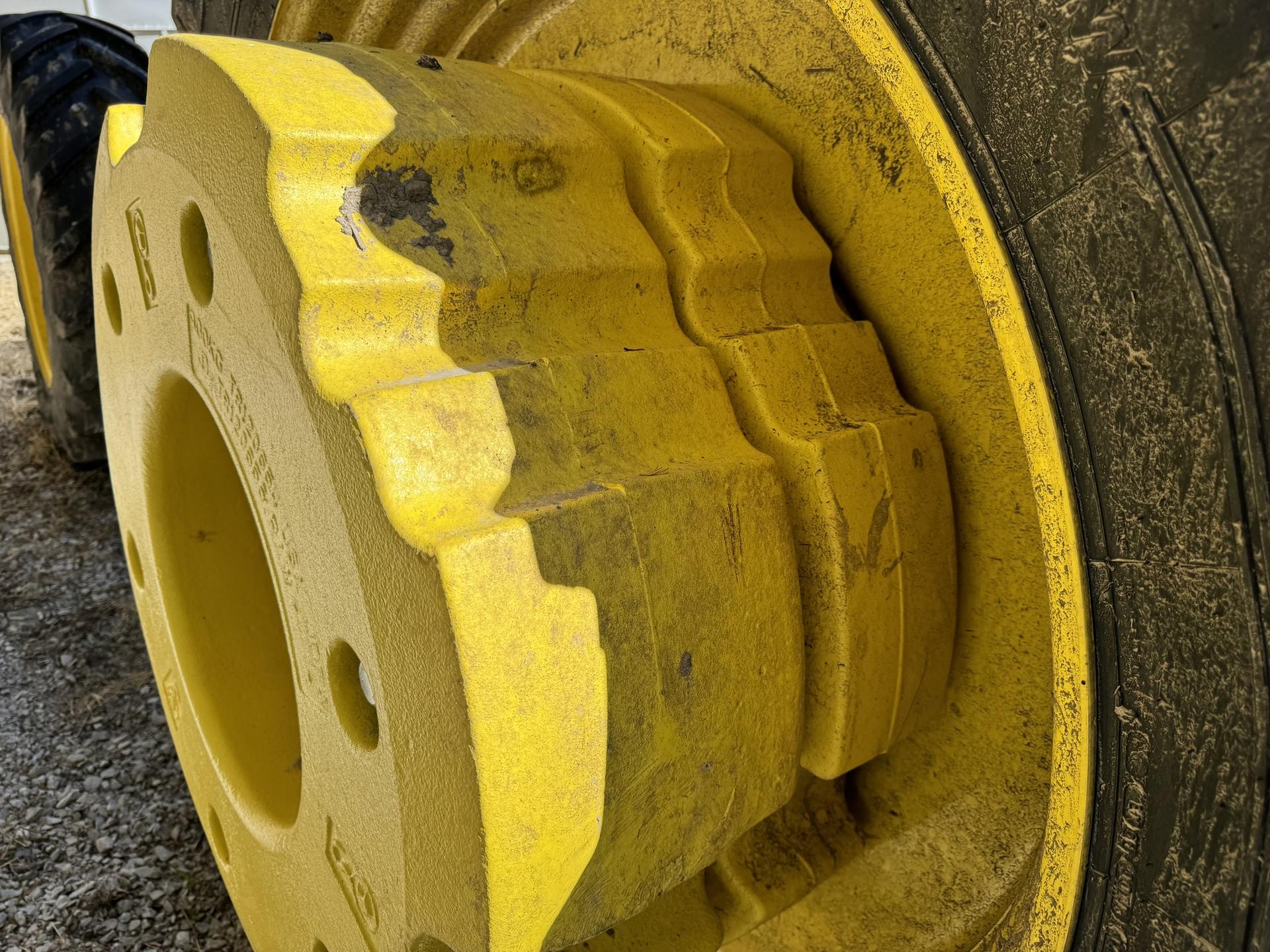 2023 John Deere 8R 340 Image
