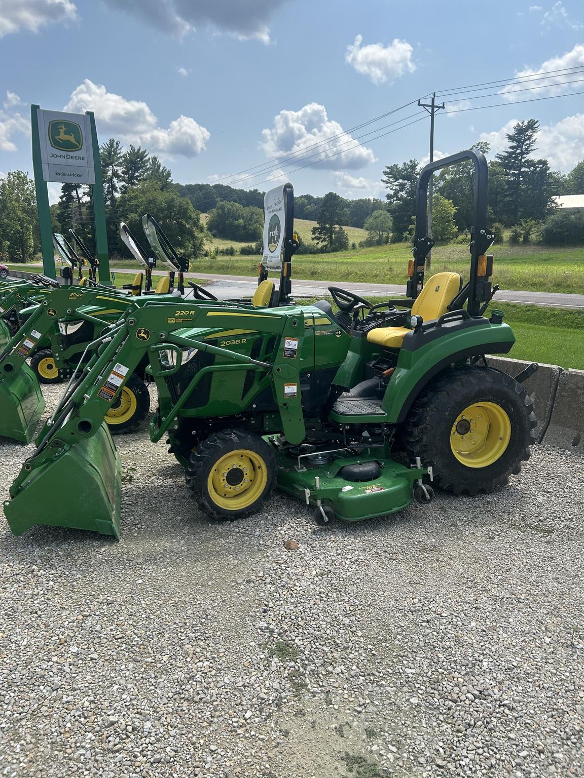 2022 John Deere 2038R Image
