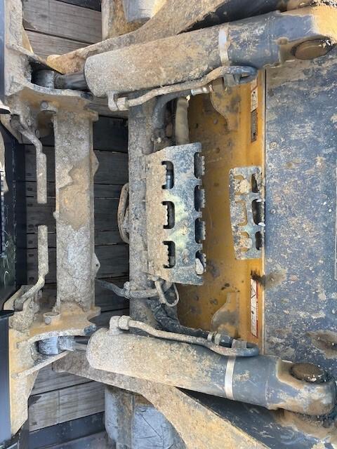 2023 John Deere 333G Image